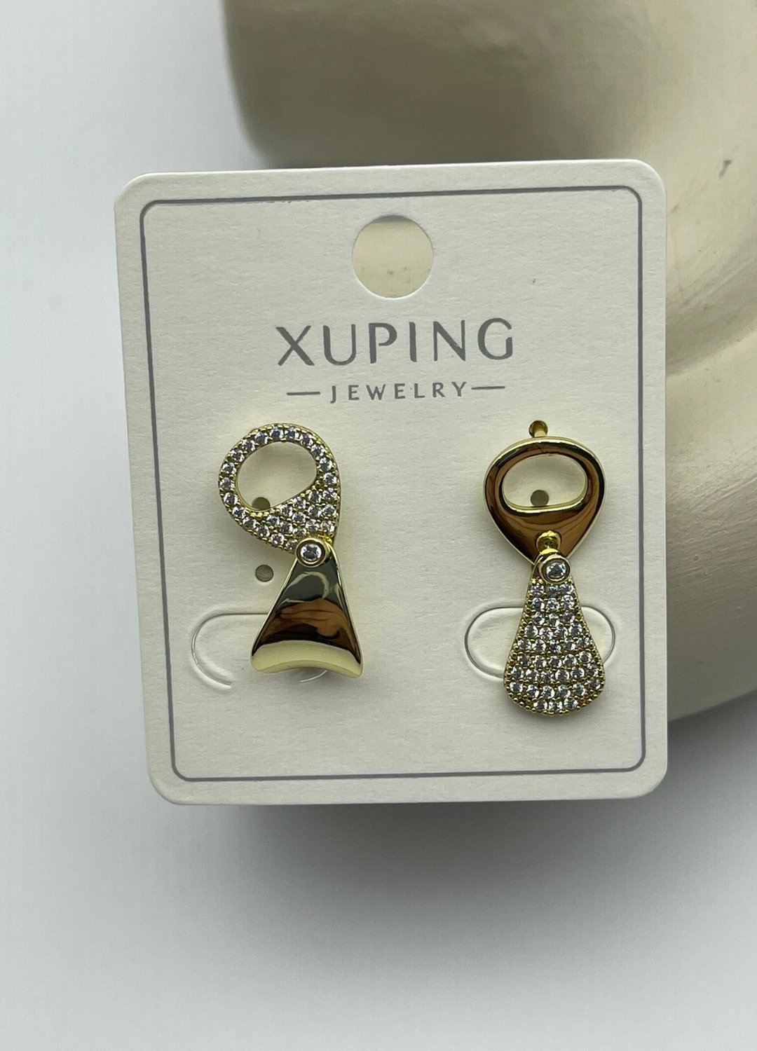Xuping Gold Taşlı Sallantılı Çan Küpe - 25xpkp352