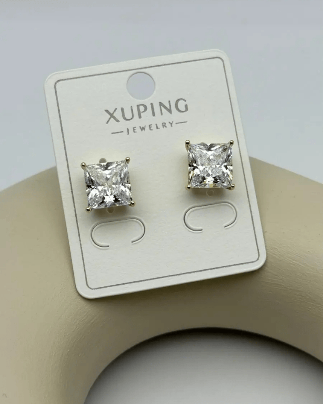 Xuping Gold Tek Taş Küpe - 25-xpkp24