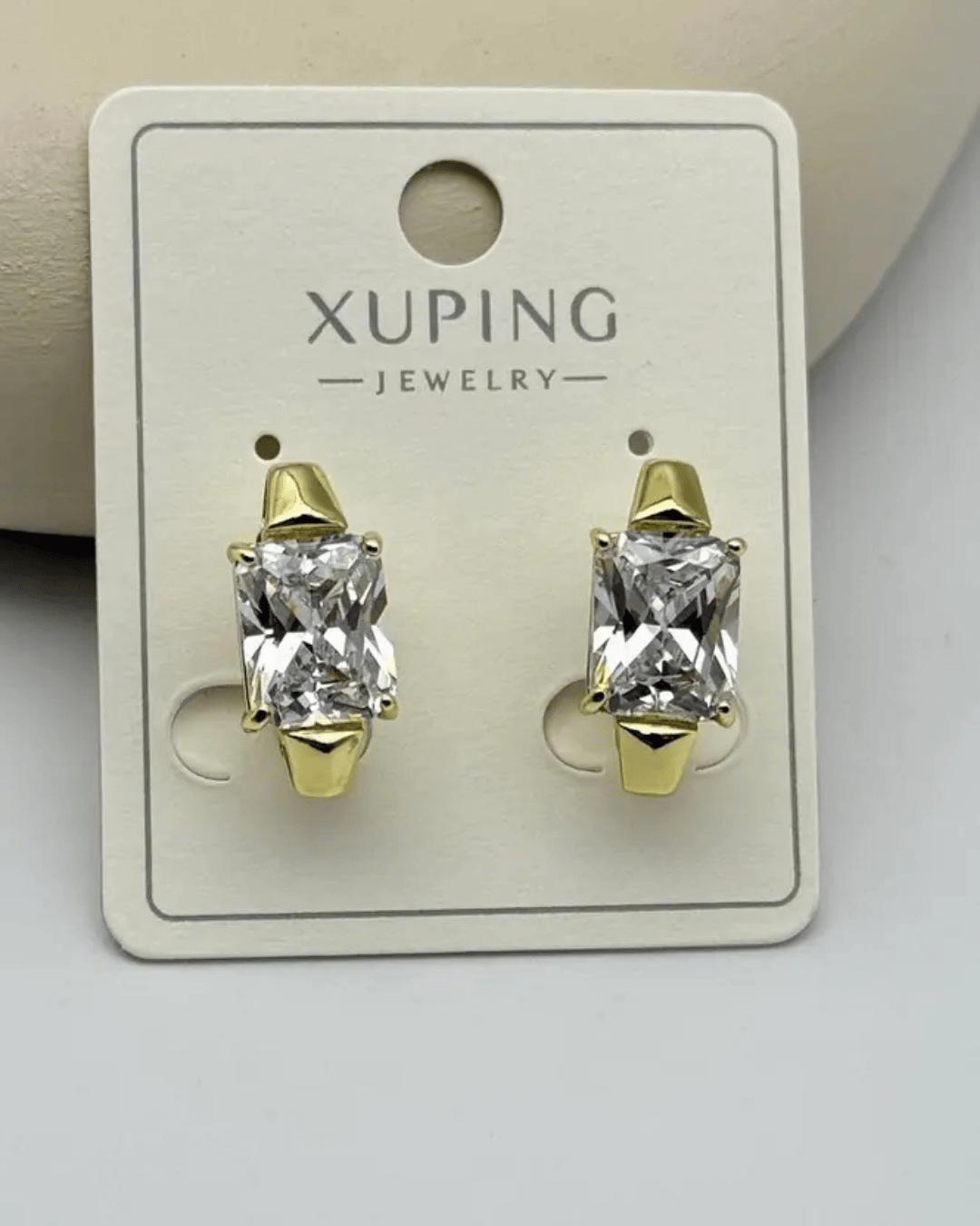 Xuping Gold Tek Taş Küpe - 25-xpkp297
