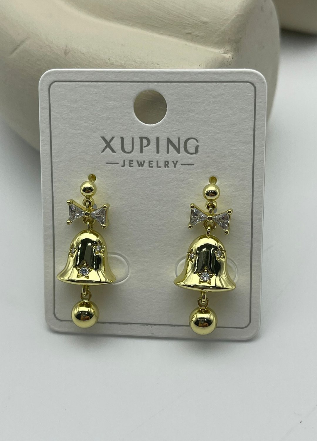 Xuping Gold Yıldız Taşlı Sallantılı Çan Küpe - 25xpkp351