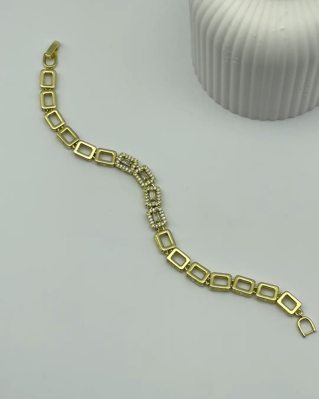 Xuping Ymz Gold Kare Taşlı Bileklik - 25-ymzb47