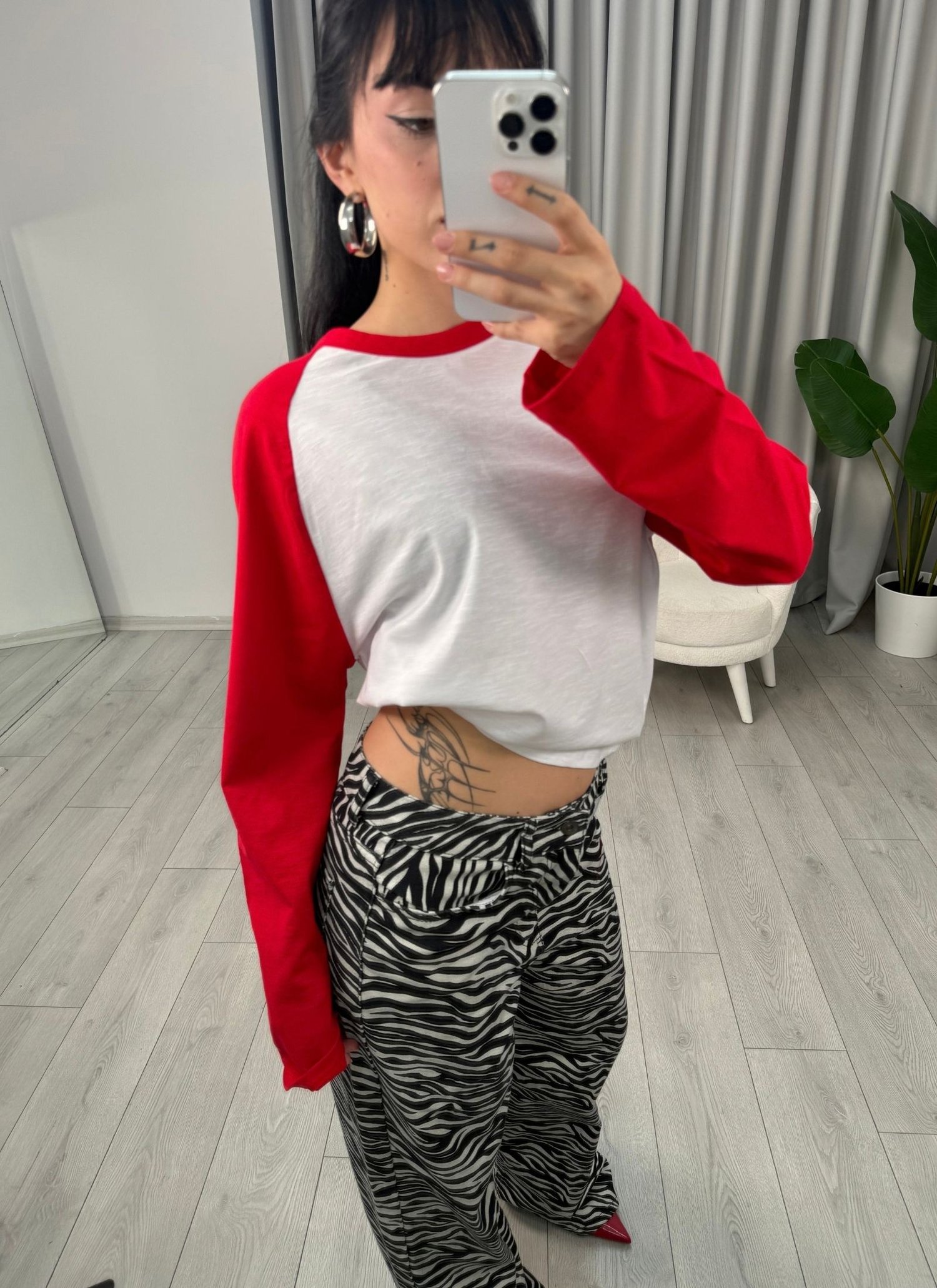 Lora Bluz Kırmızı