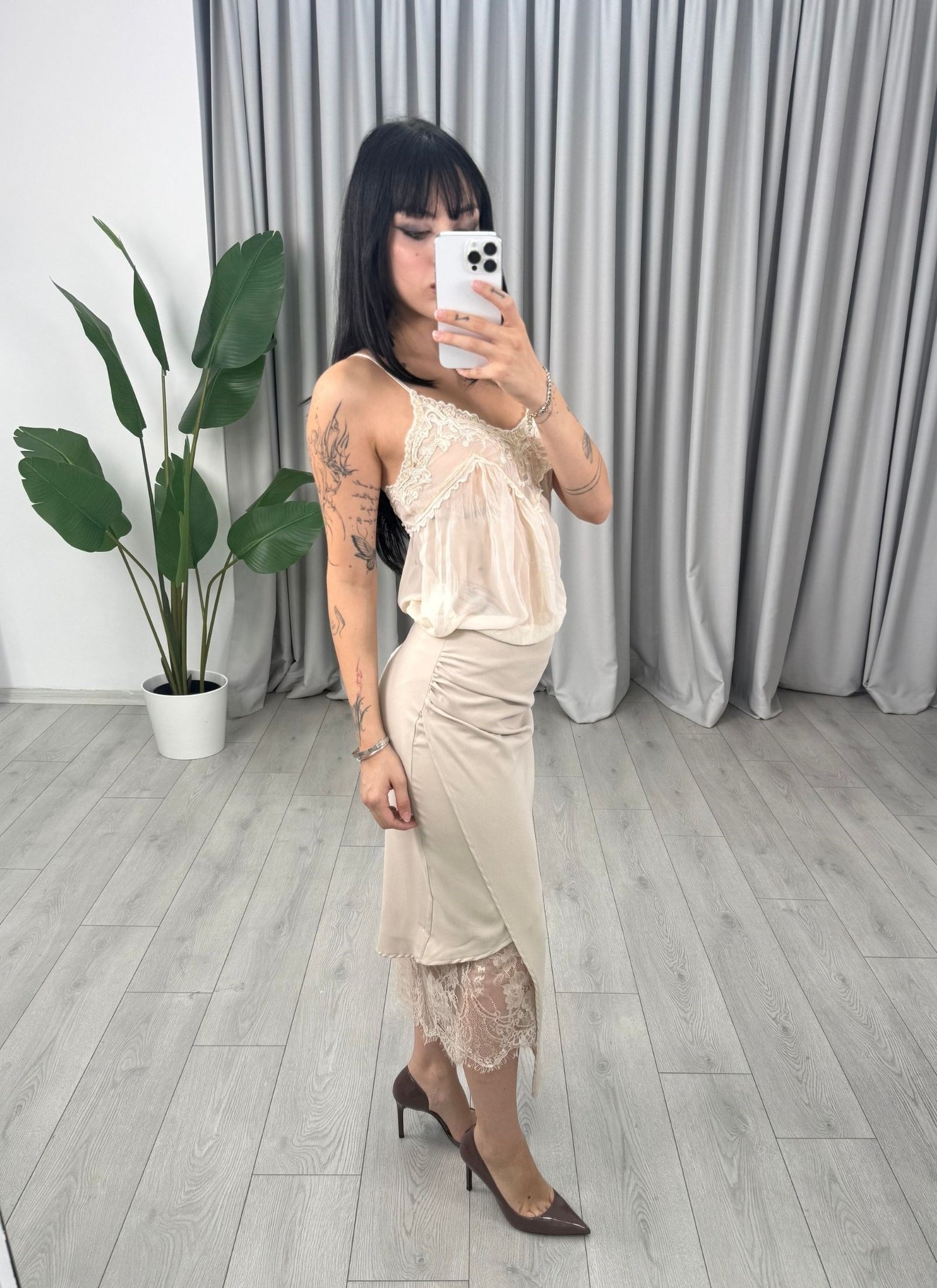 Violette Etek Bej
