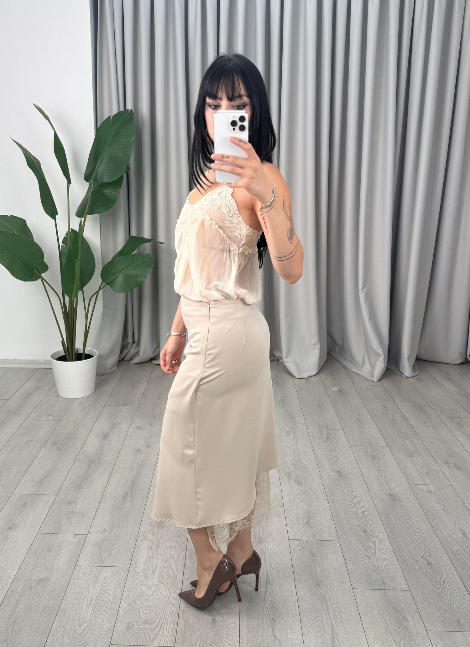 Violette Etek Bej