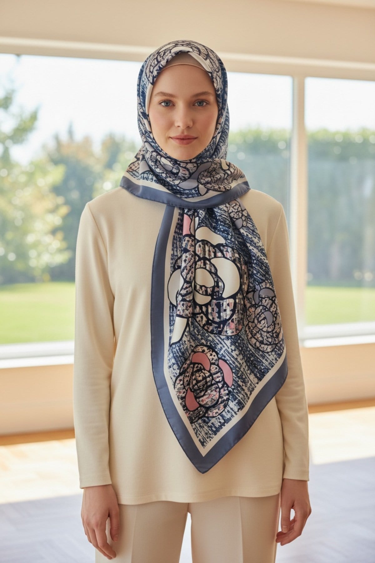 ✨ %100 Saf İpek Twill Eşarp - Özel Tasarım Tok Duruşlu ✨90x90