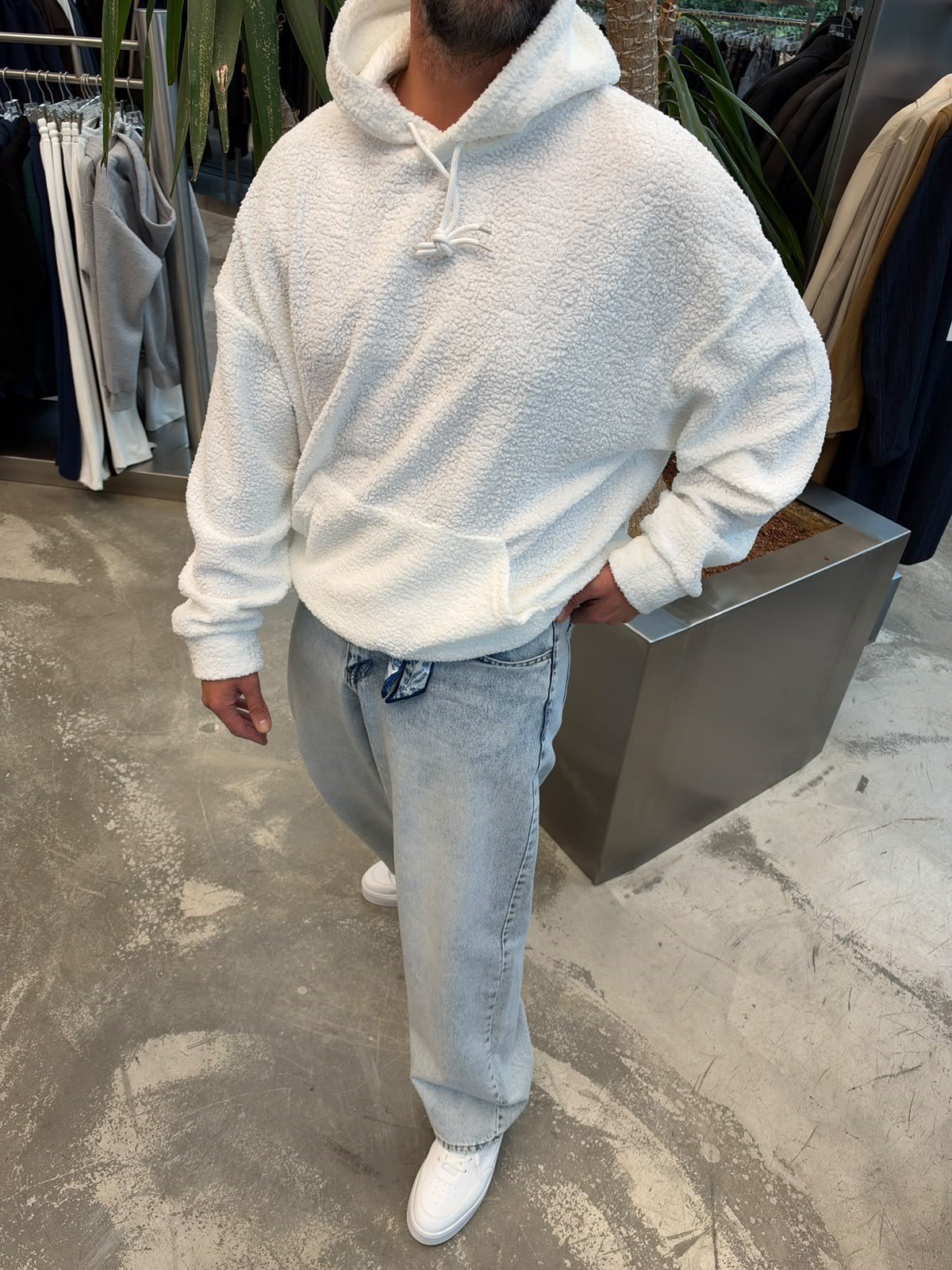 Beyaz TP Peluş Sweat