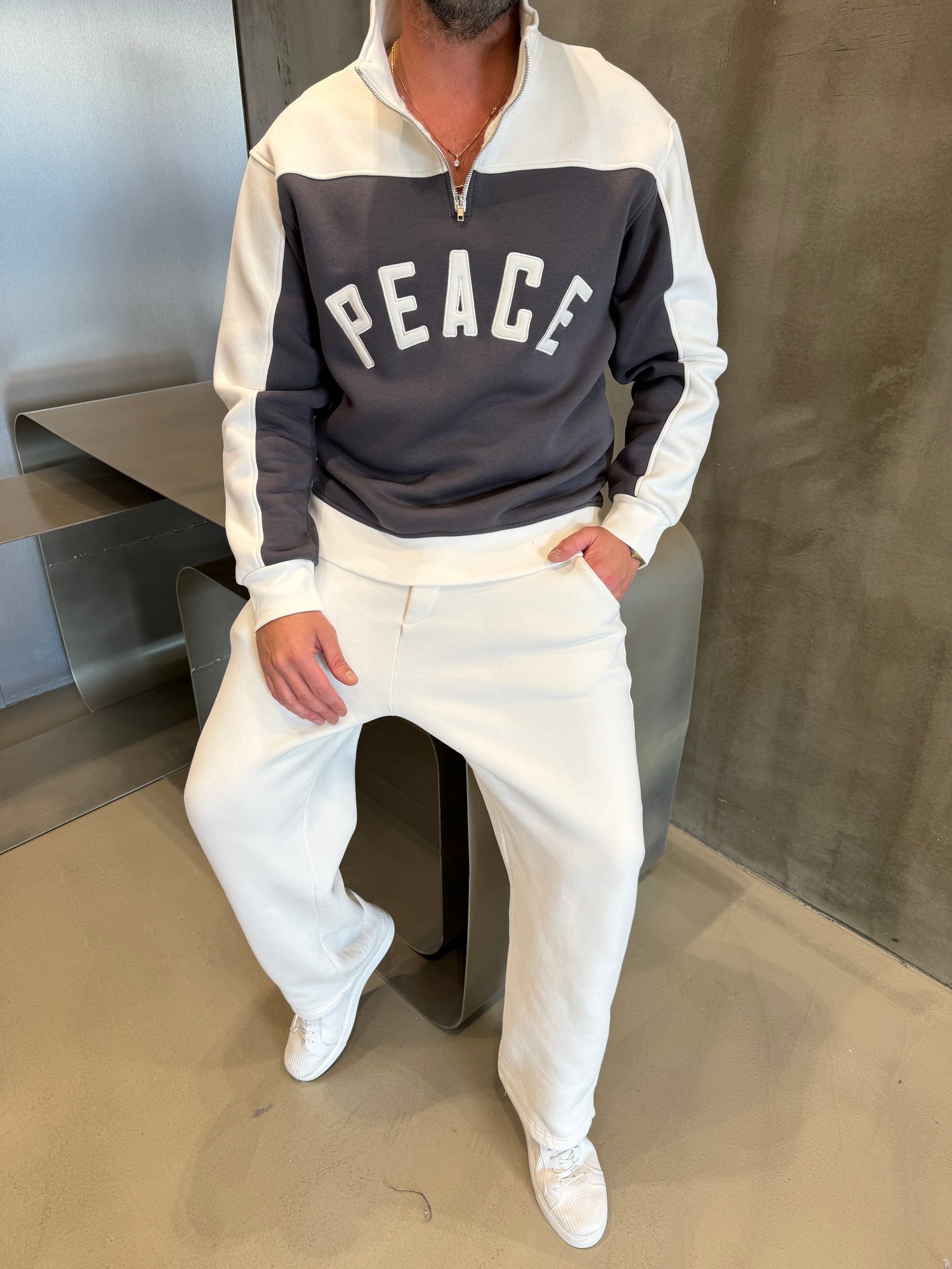 Gri Peace Yarım Fermuar Sweat