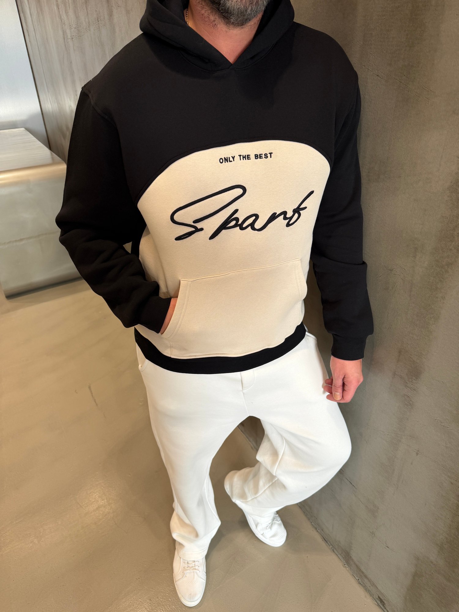 Siyah SPF Nakışlı Kapüşonlu Sweat