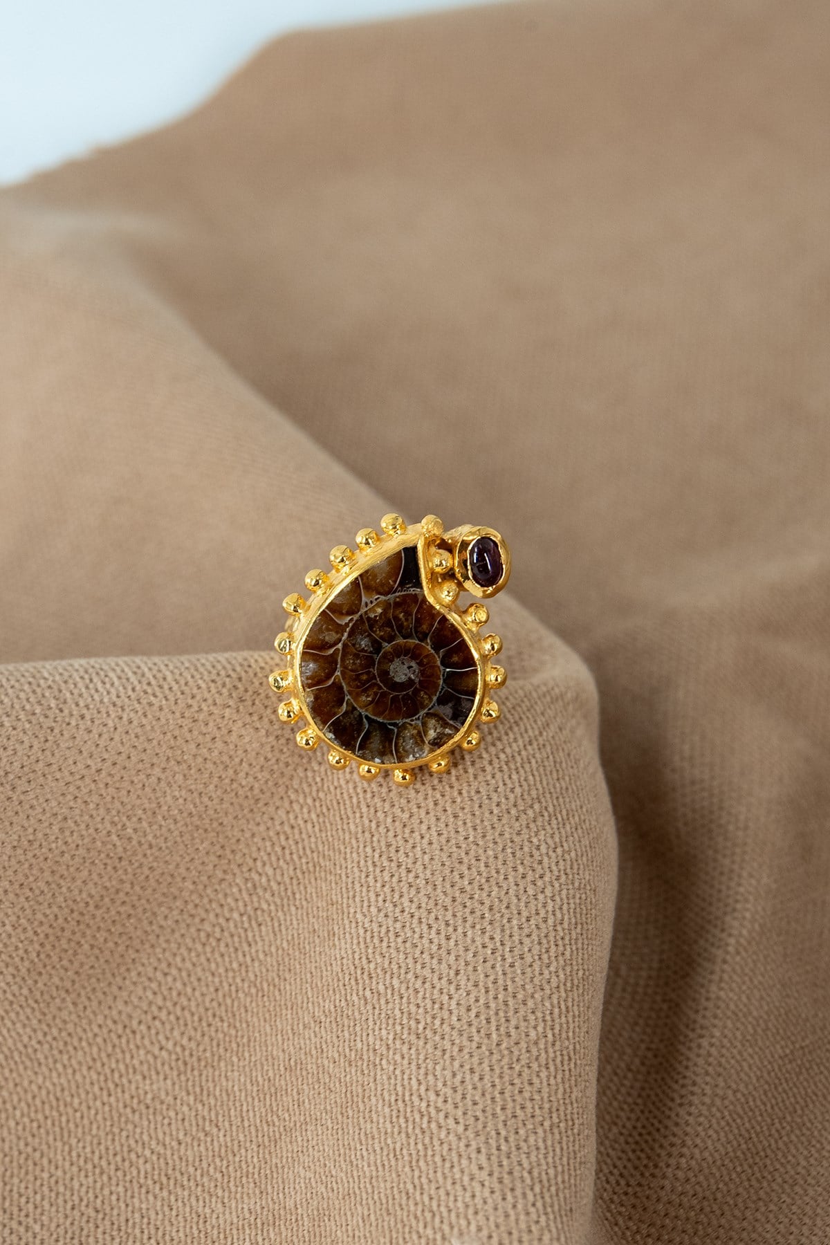 Amonit & Garnet Taşlı Gümüş Yüzük