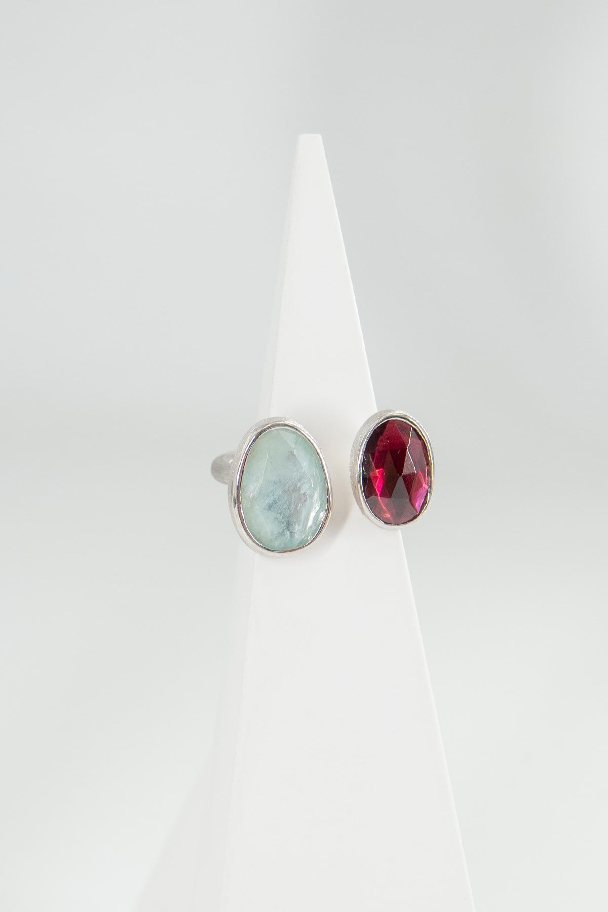 Aquamarine & Garnet Taşlı Gümüş Yüzük