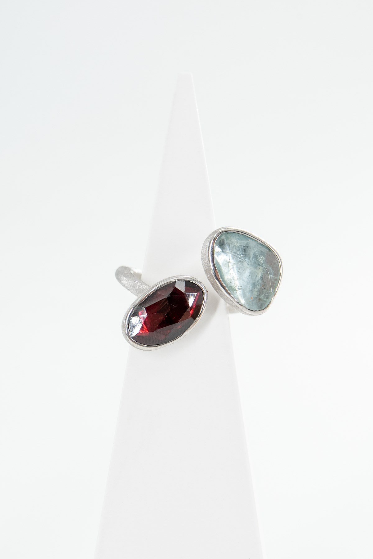 Aquamarine & Garnet Taşlı Gümüş Yüzük