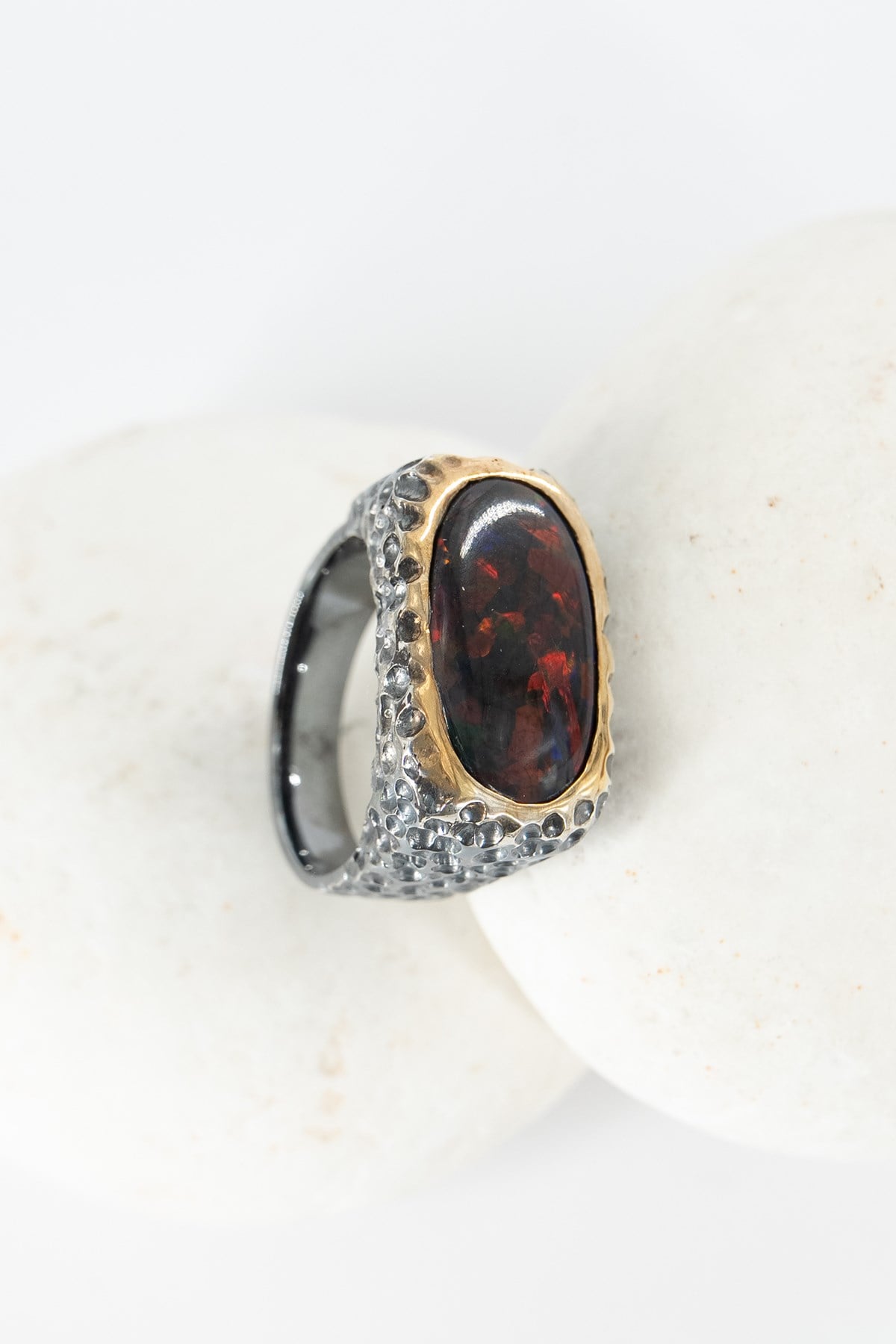 Black Opal Gümüş Yüzük