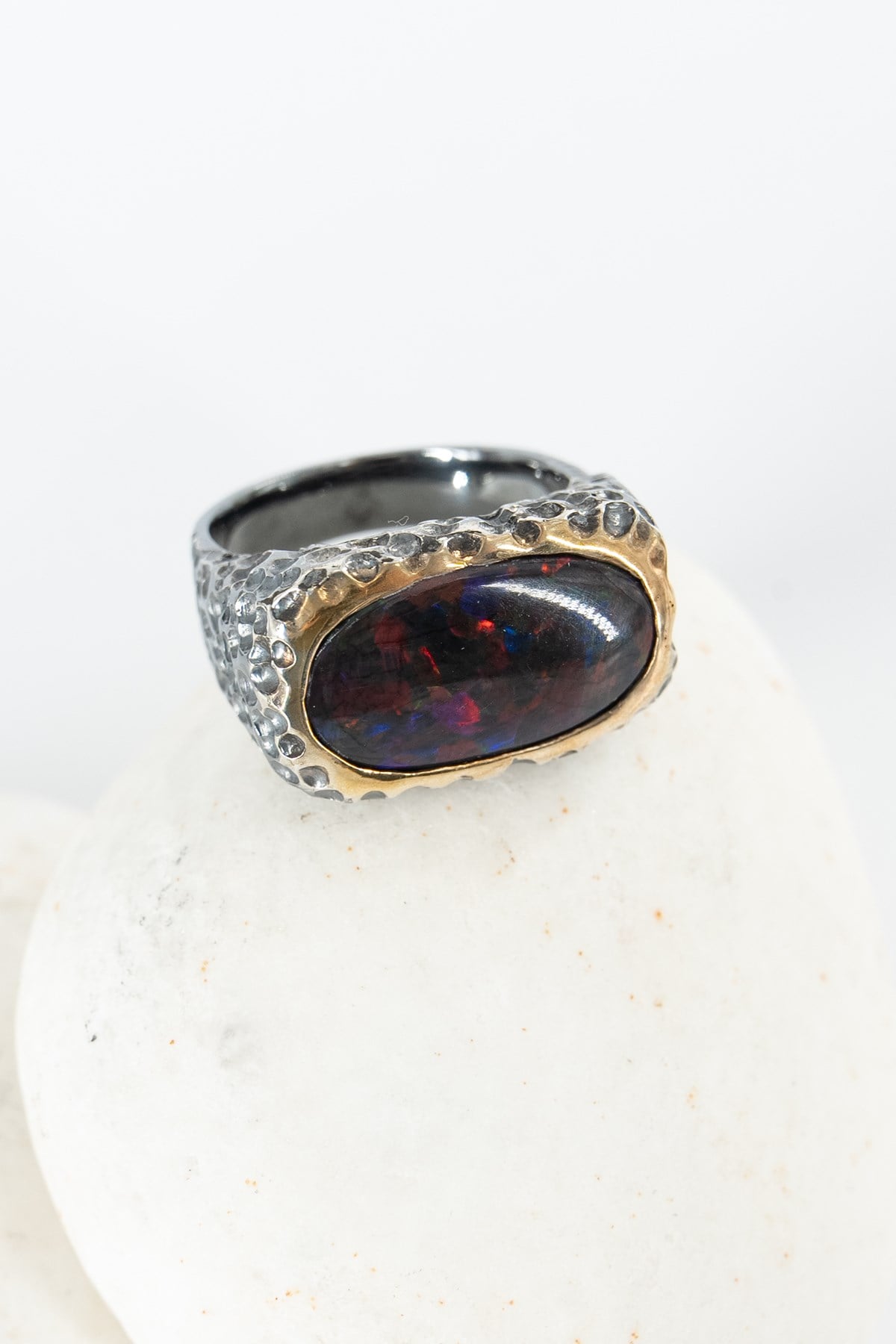 Black Opal Gümüş Yüzük