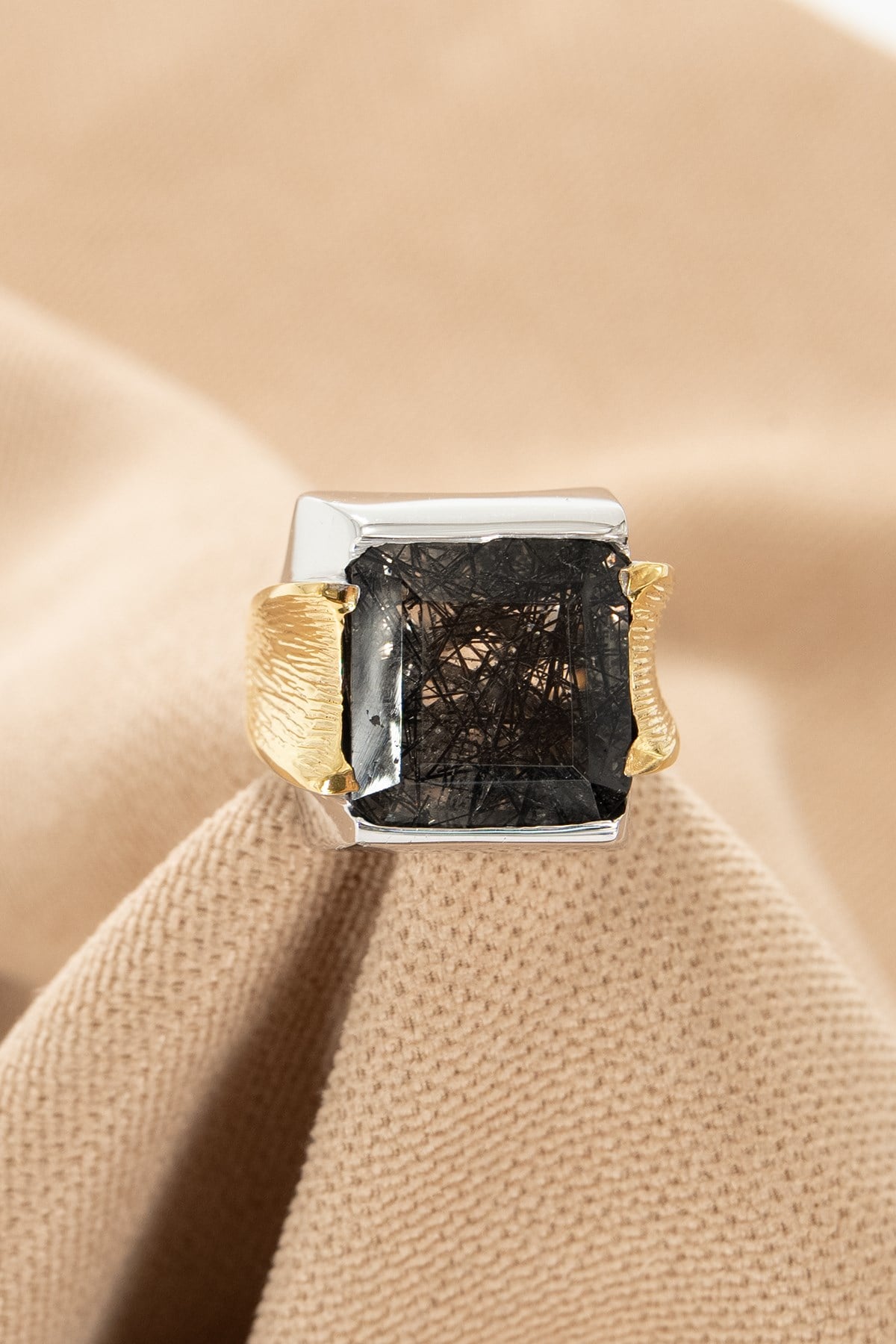 Black Rutil Quartz Gümüş Yüzük