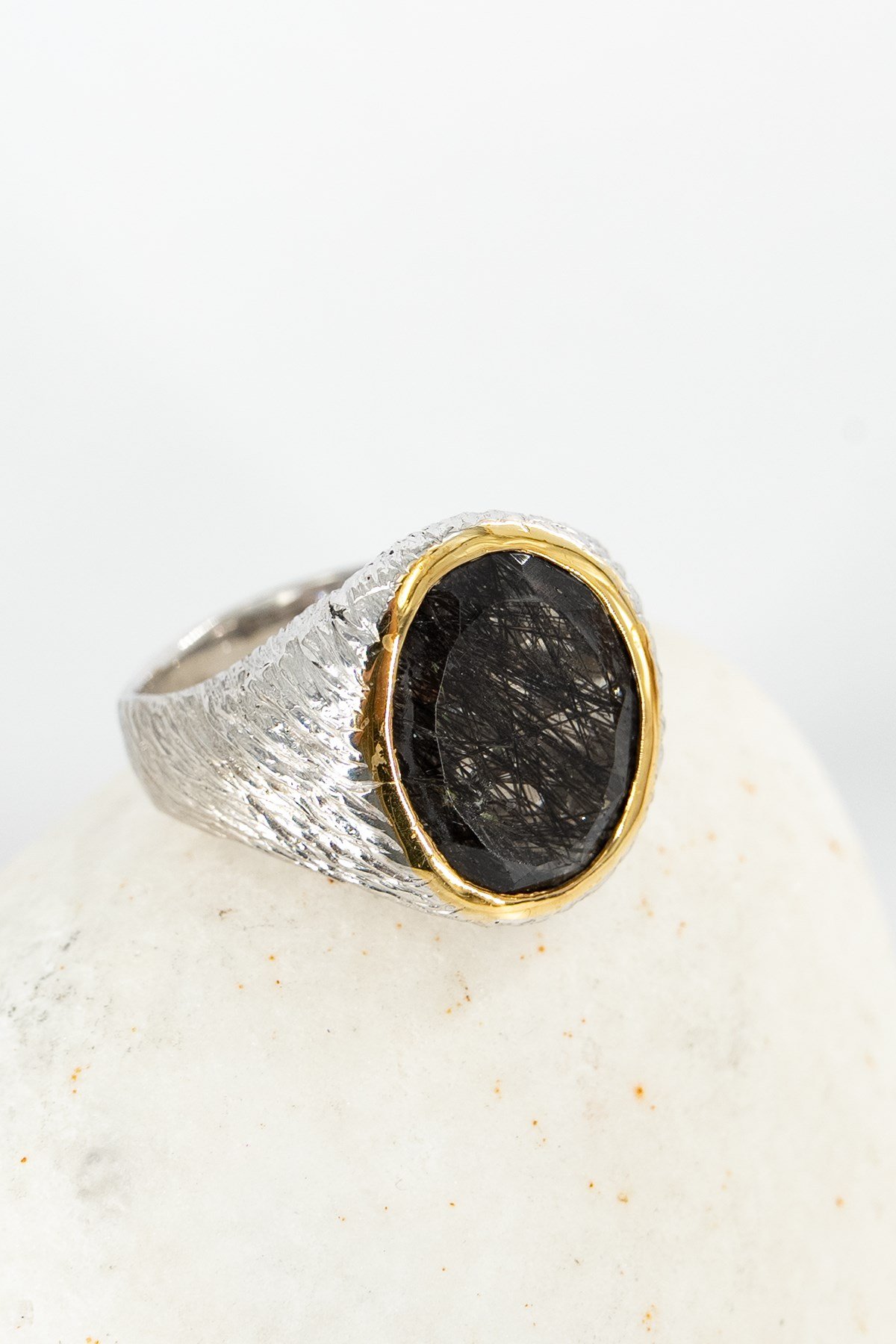 Black Rutil Quartz Gümüş Yüzük