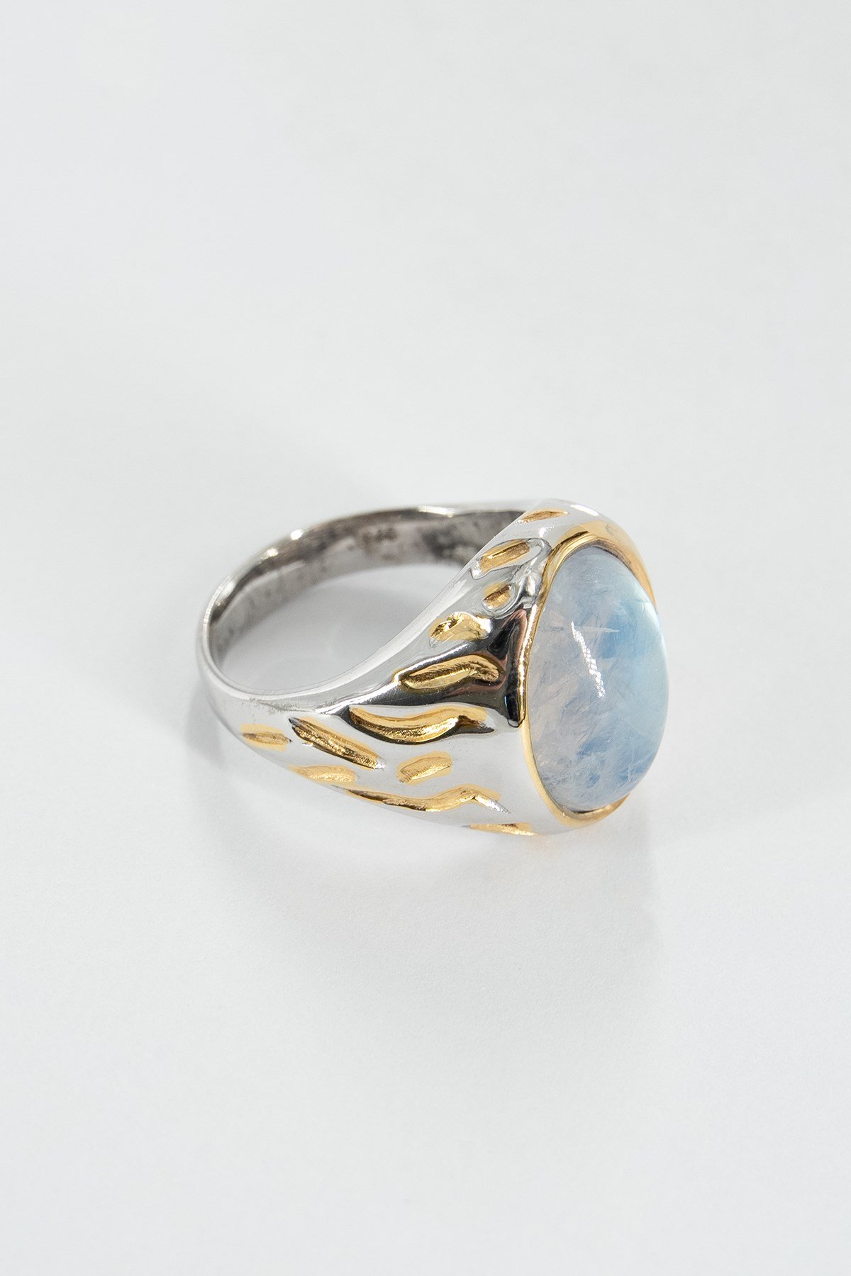 Blue Moon Stone Gümüş Yüzük