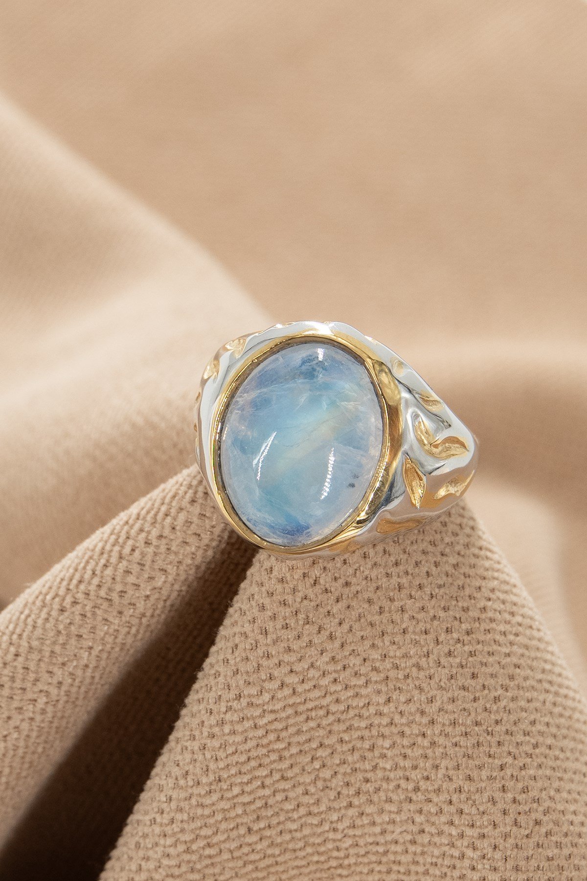 Blue Moon Stone Gümüş Yüzük