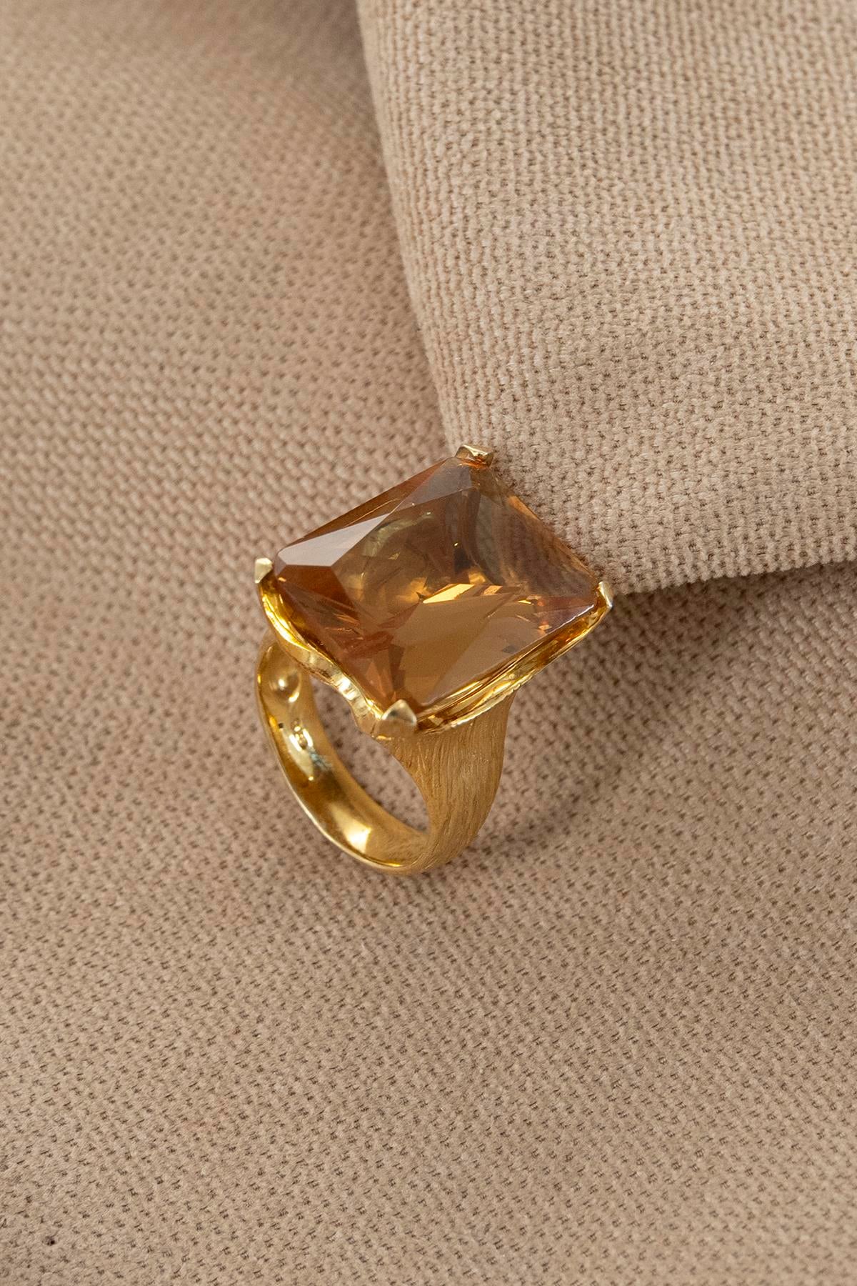Diaspor 19.20 ct 10.70 gr