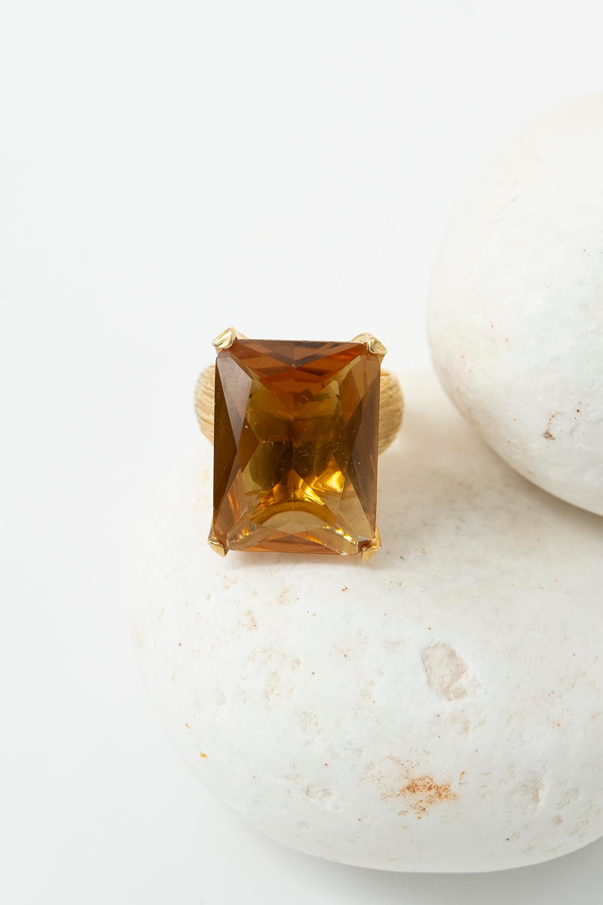 Diaspor 19.20 ct 10.70 gr