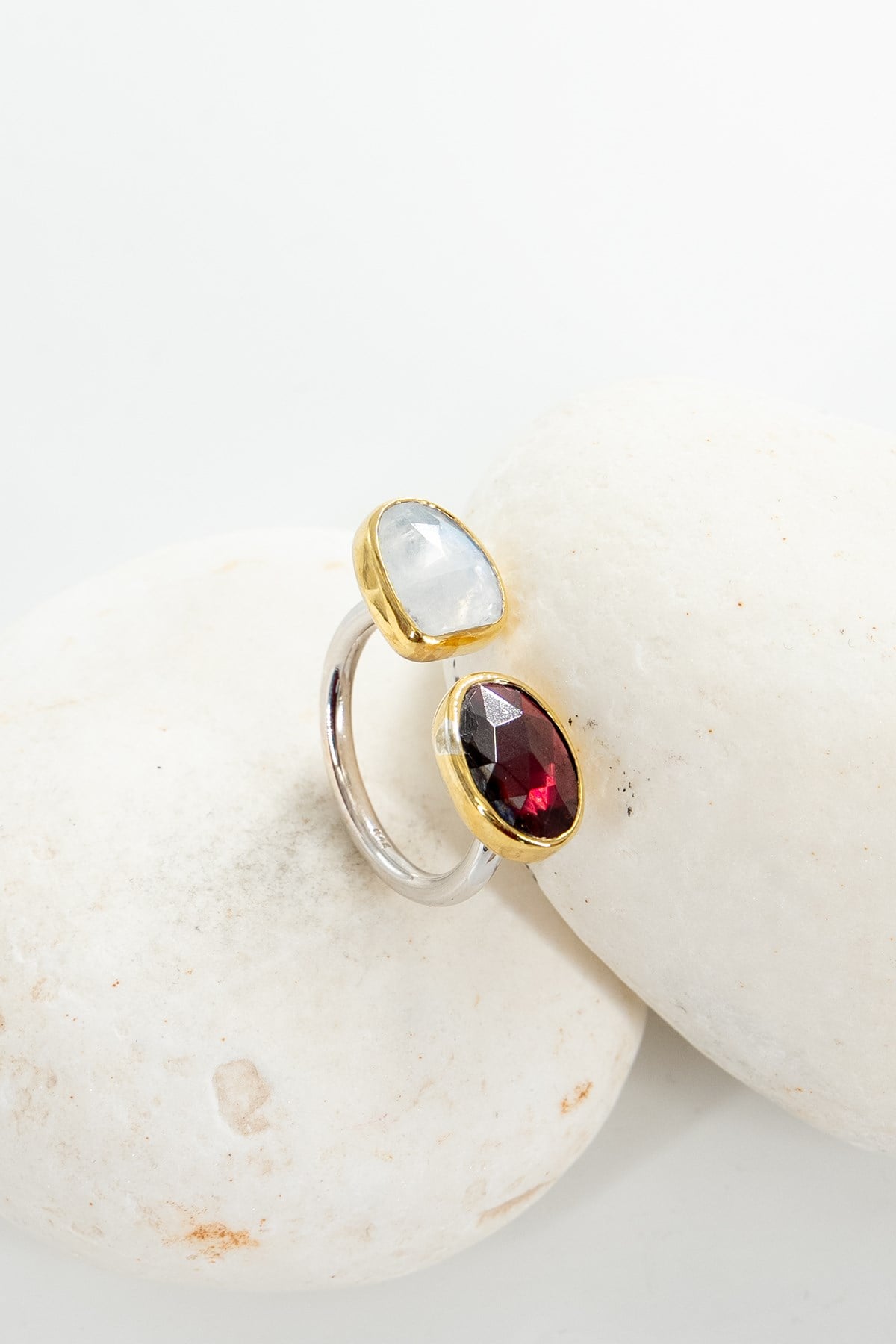 Garnet & Moonstone Gümüş Yüzük