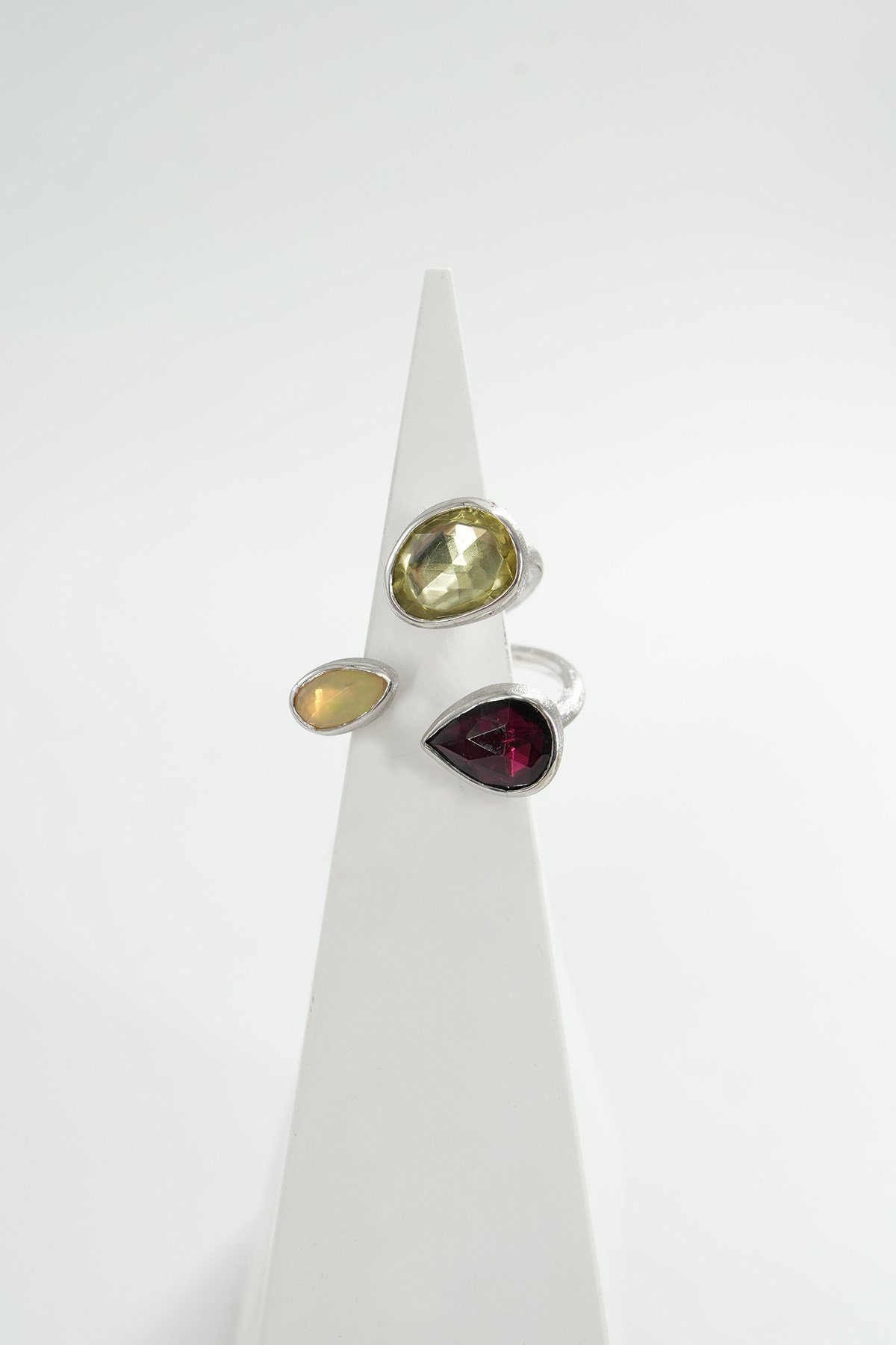 Garnet Opal Lime Quartz Taşlı Gümüş Yüzük