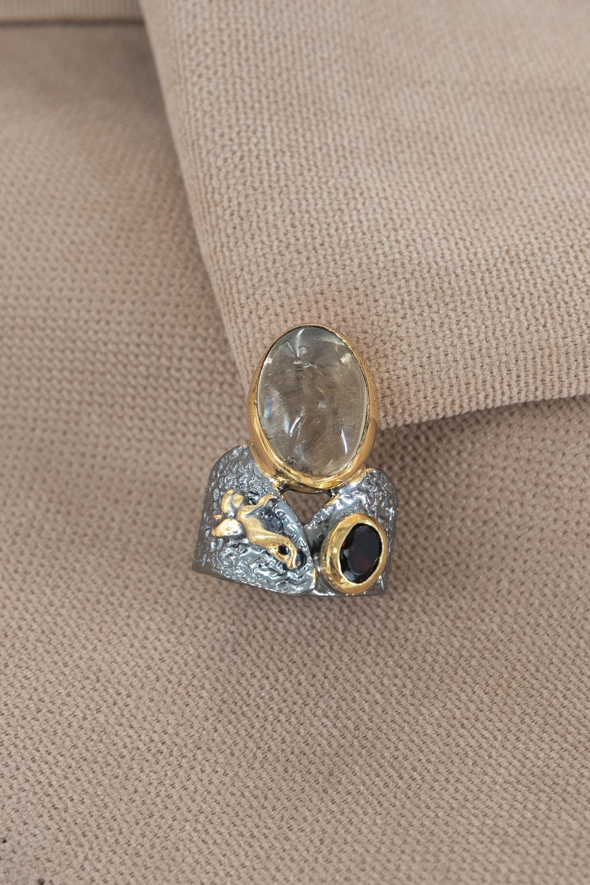 Garnet Strin 14.90 gr
