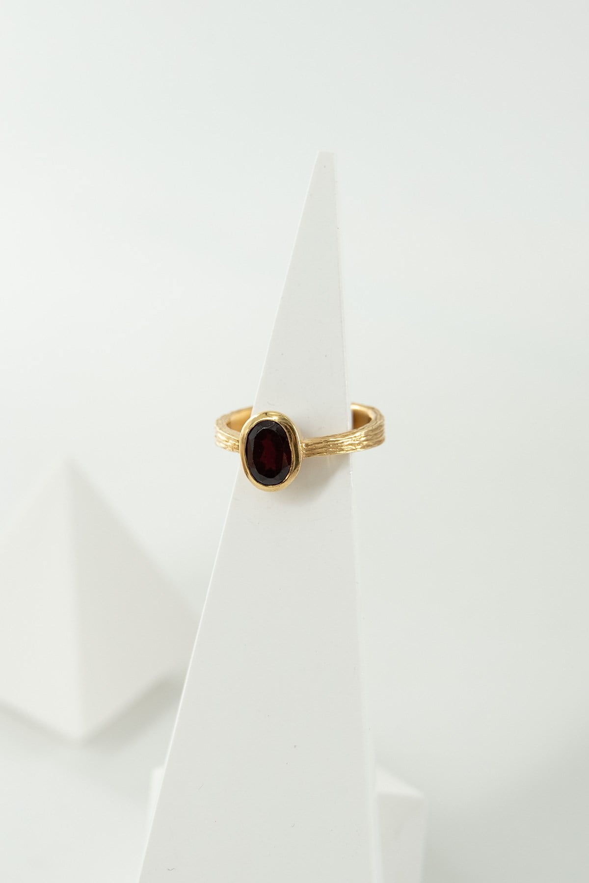 Garnet Taşlı Gümüş Yüzük