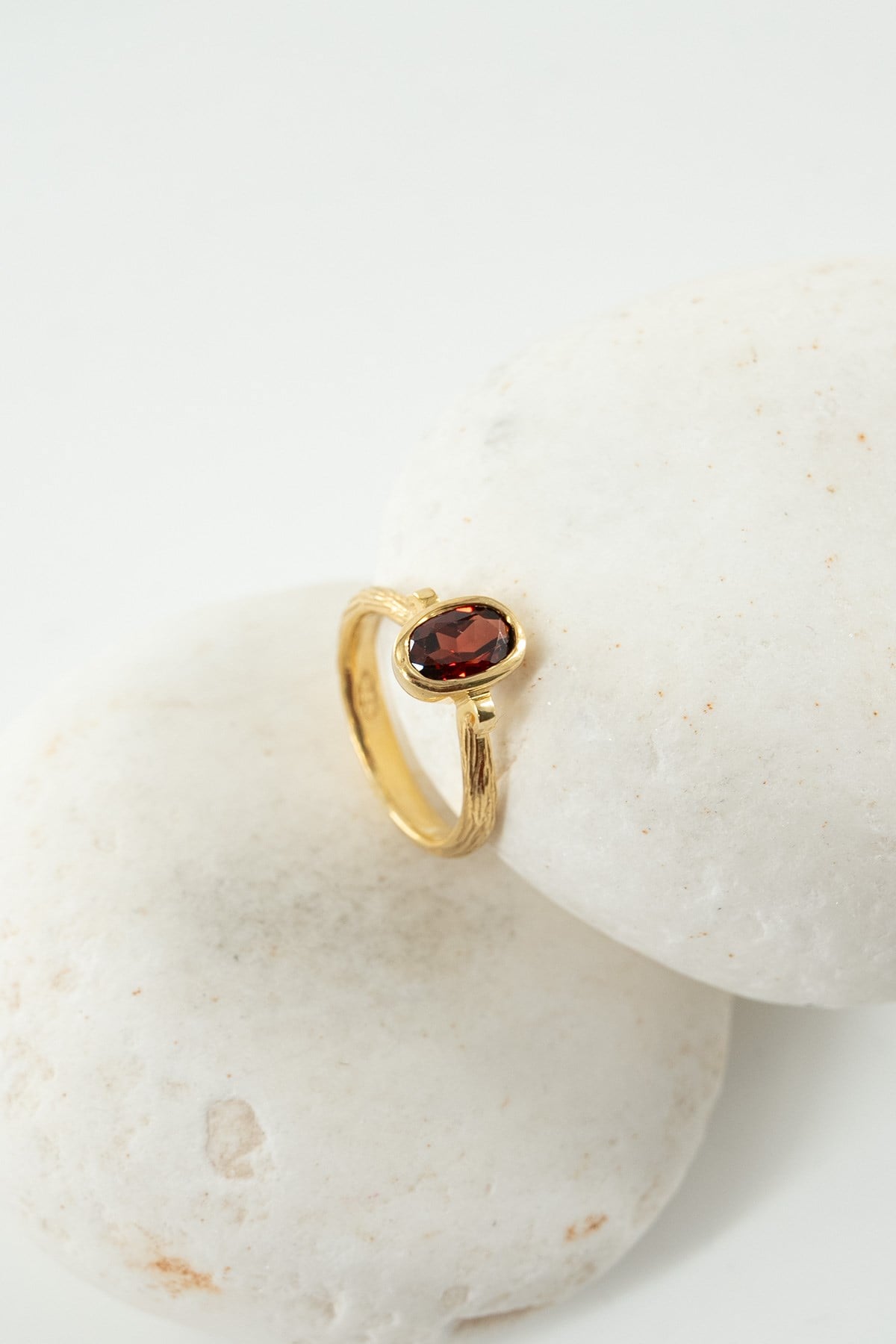 Garnet Taşlı Gümüş Yüzük