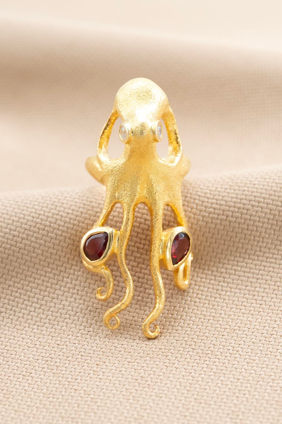 Garnet Taşlı Gümüş Yüzük
