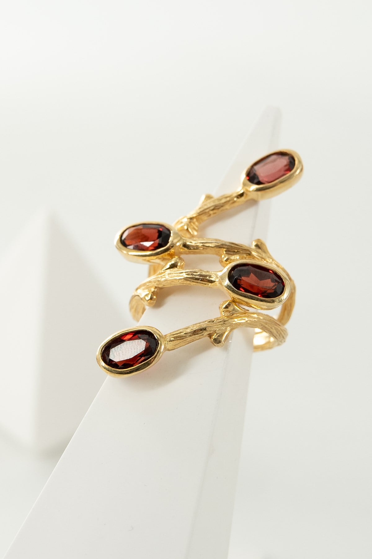 Garnet Taşlı Gümüş Yüzük
