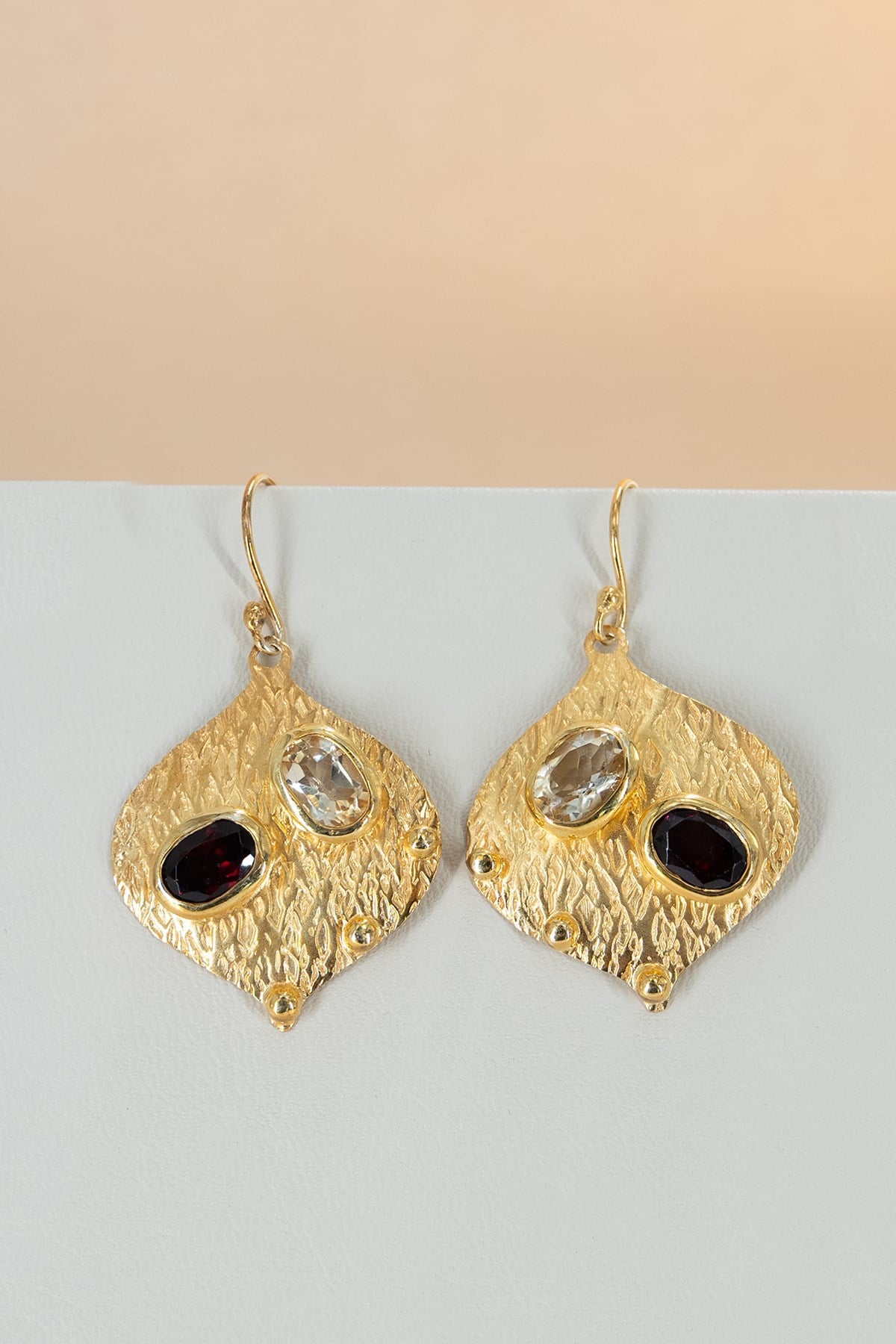 Garnet ve Zirkon Taşlı Gümüş Küpe