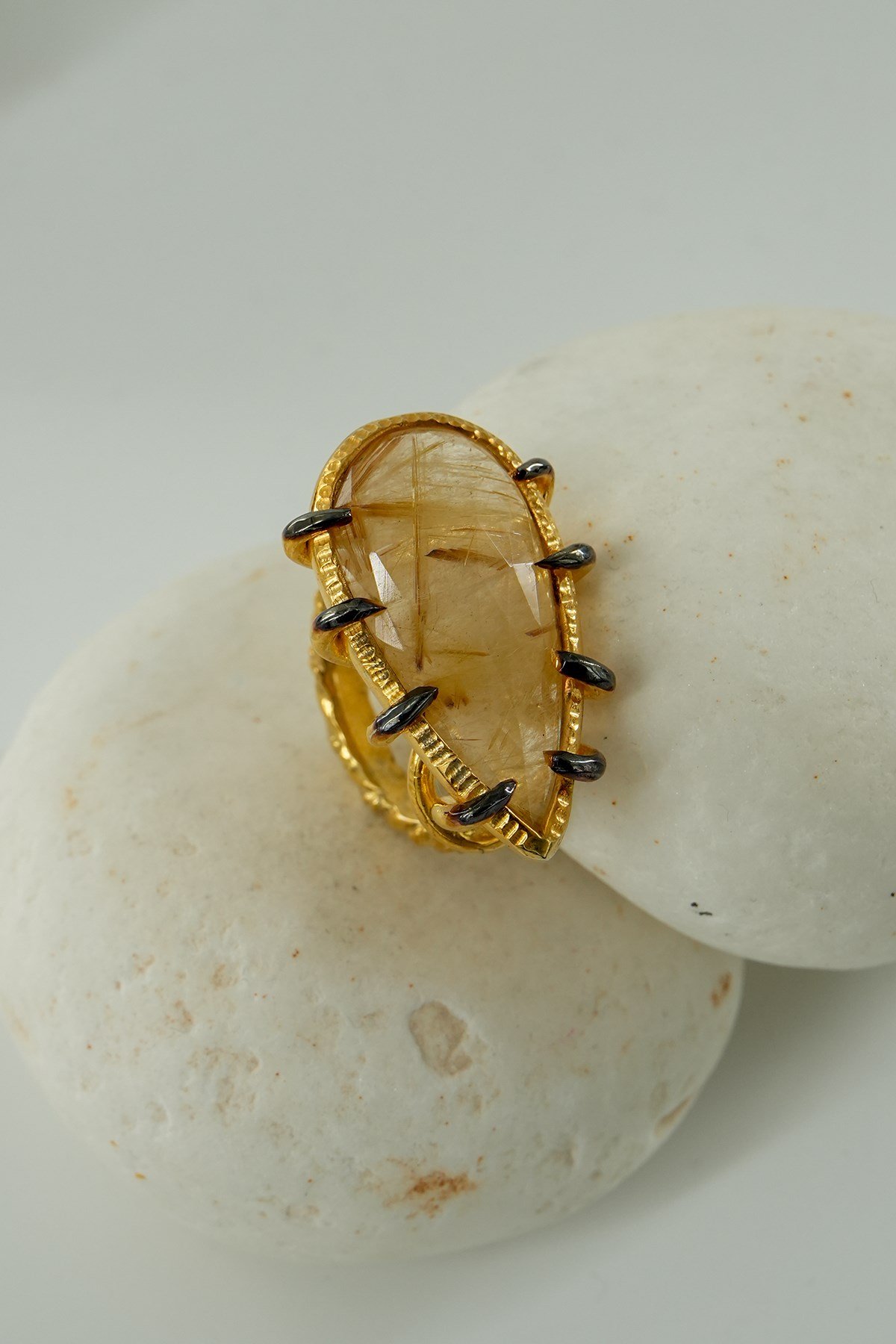 Gold Rutil Quartz Taşlı Gümüş Yüzük