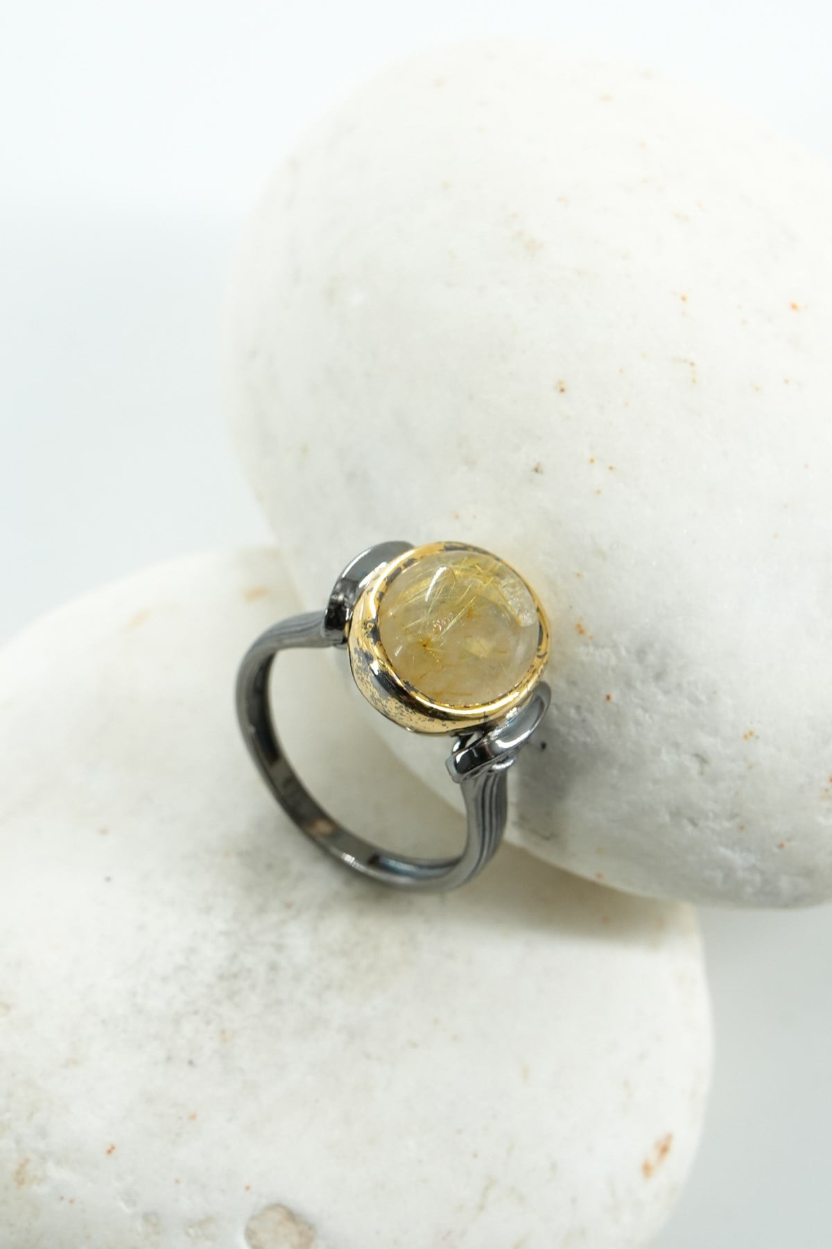 Gold Rutil Quartz Taşlı Gümüş Yüzük