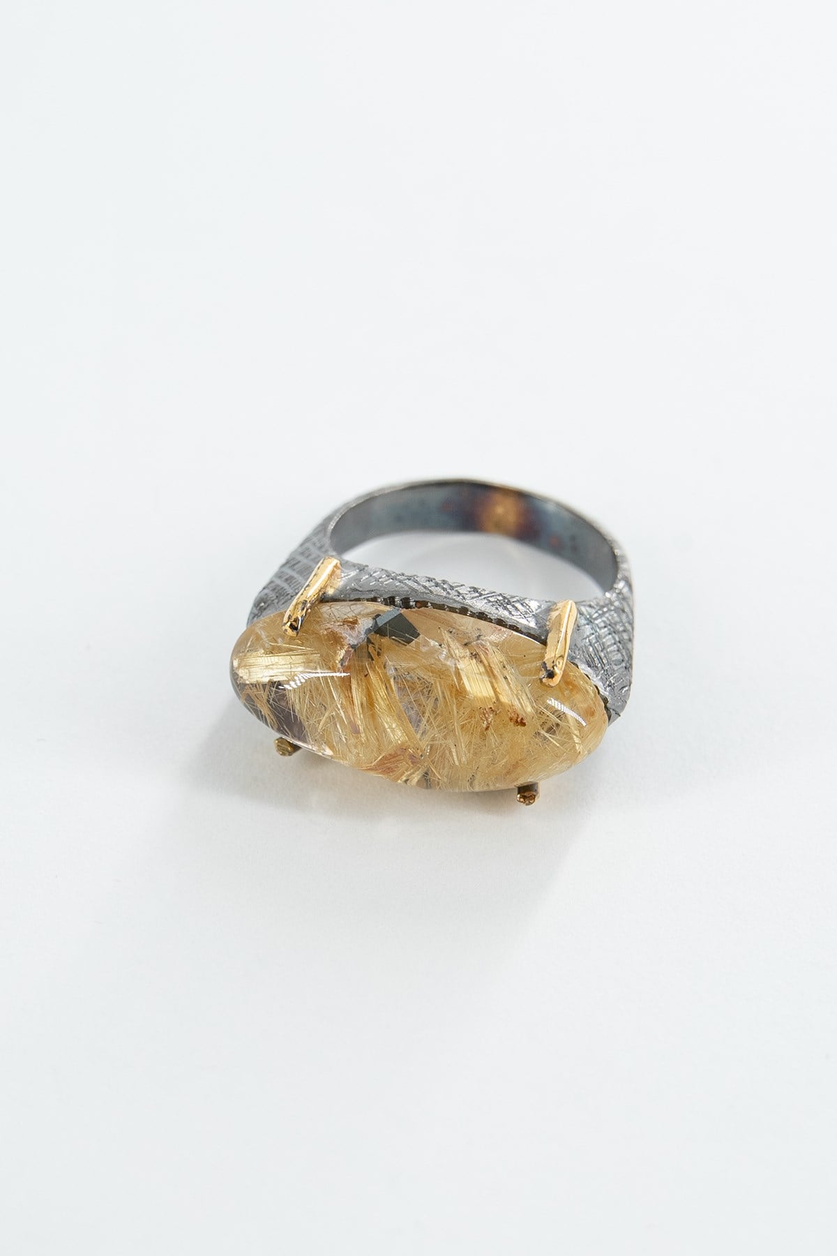 Gold Rutil Quartz Taşlı Gümüş Yüzük