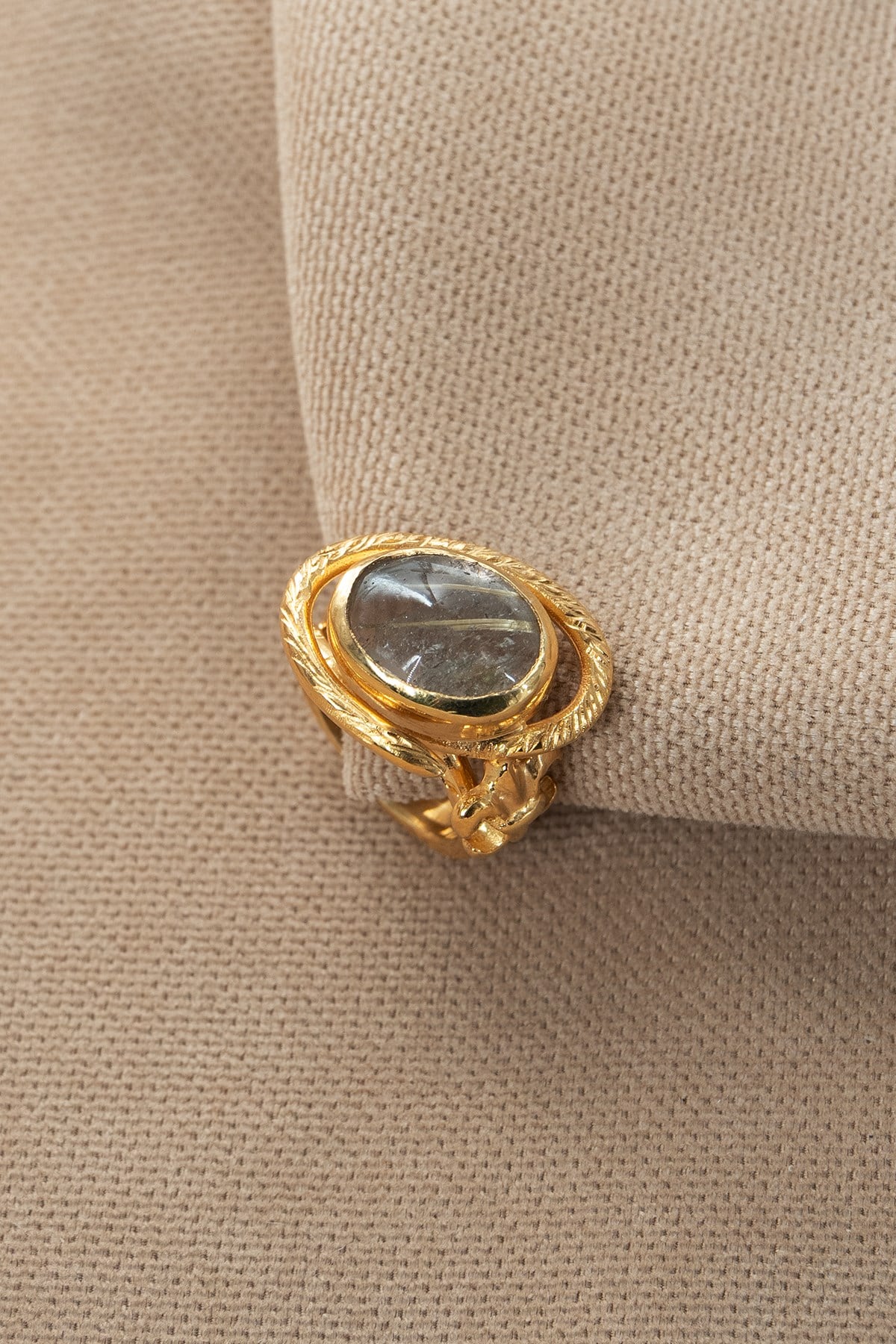 Gold Rutil Quartz Taşlı Gümüş Yüzük