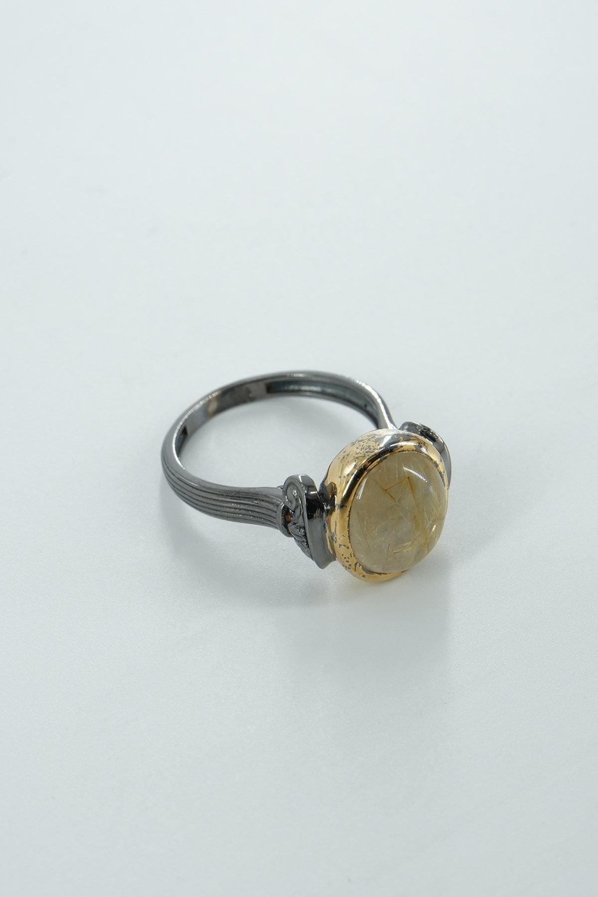 Gold Rutil Quartz Taşlı Gümüş Yüzük