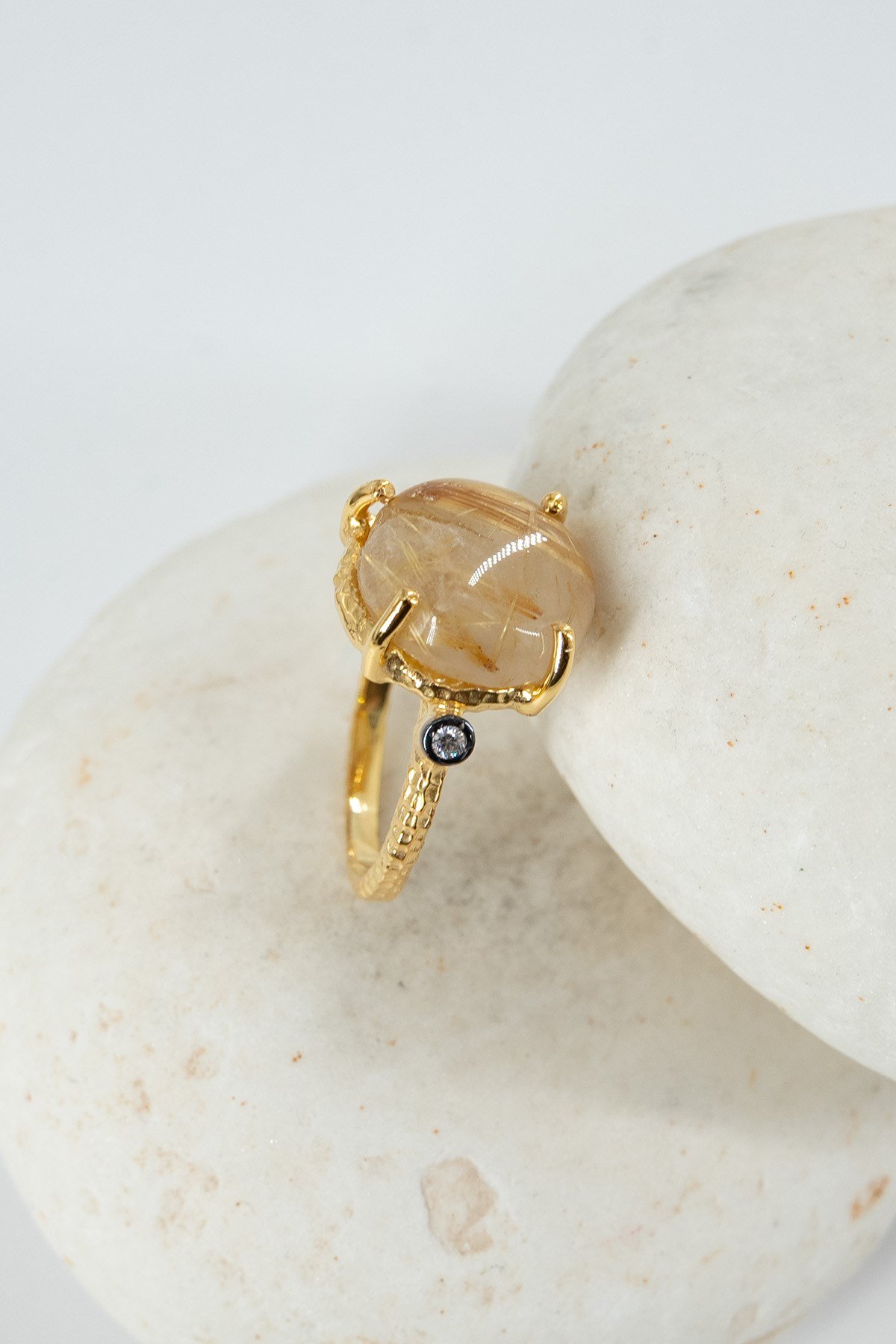 Gold Rutil Quartz Taşlı Özel Tasarım Yüzük