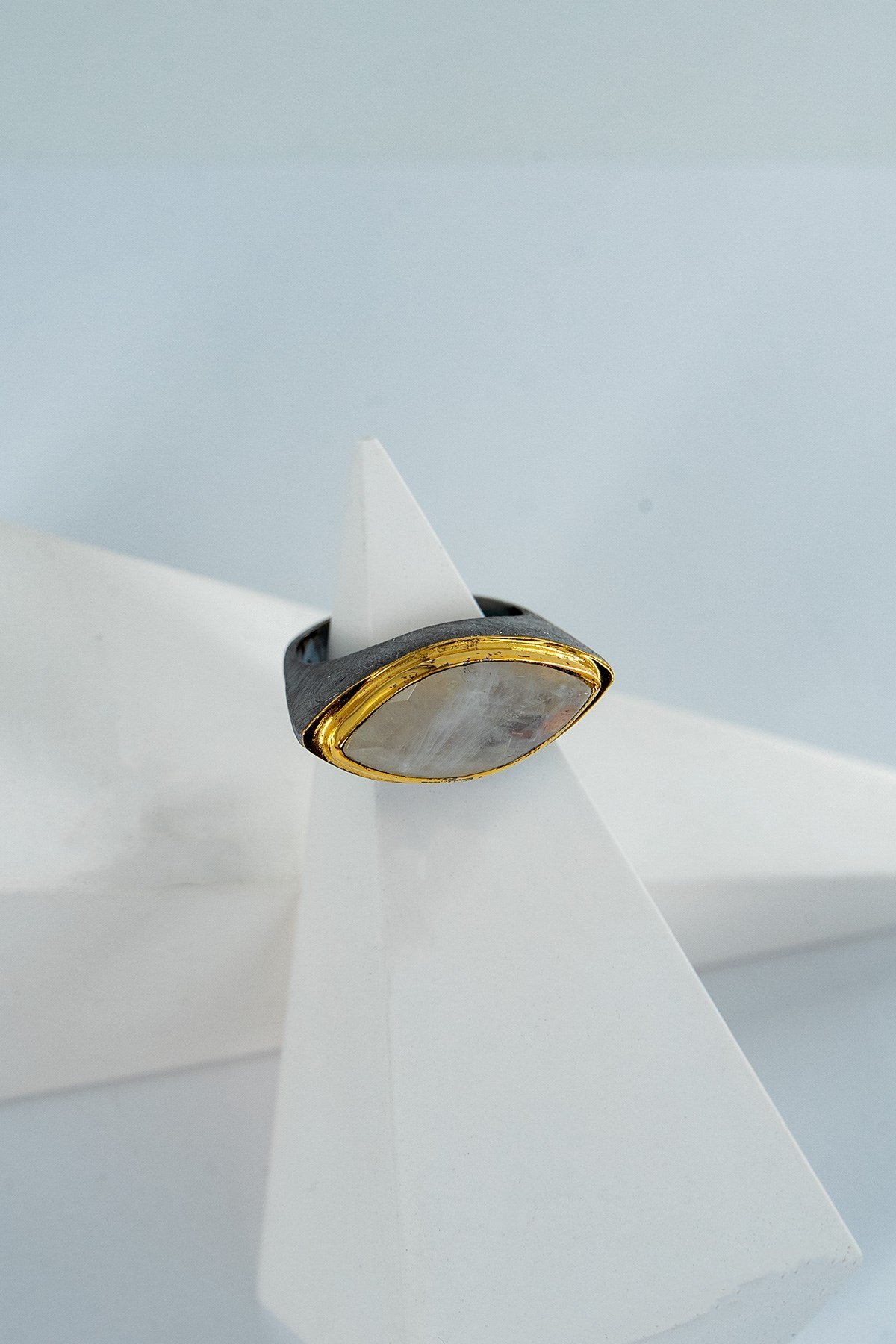 Moon Stone (Ay Taşı) Gümüş Yüzük