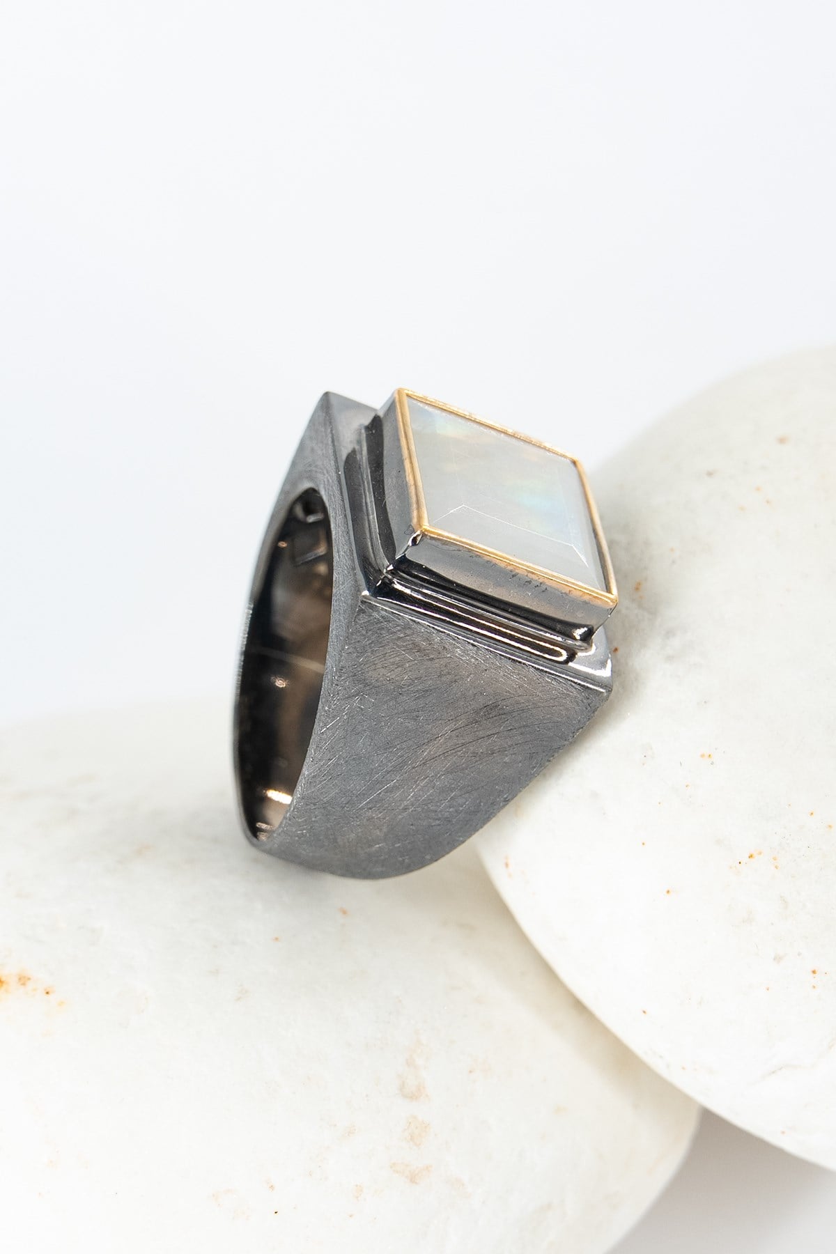 Moon Stone Gümüş Yüzük