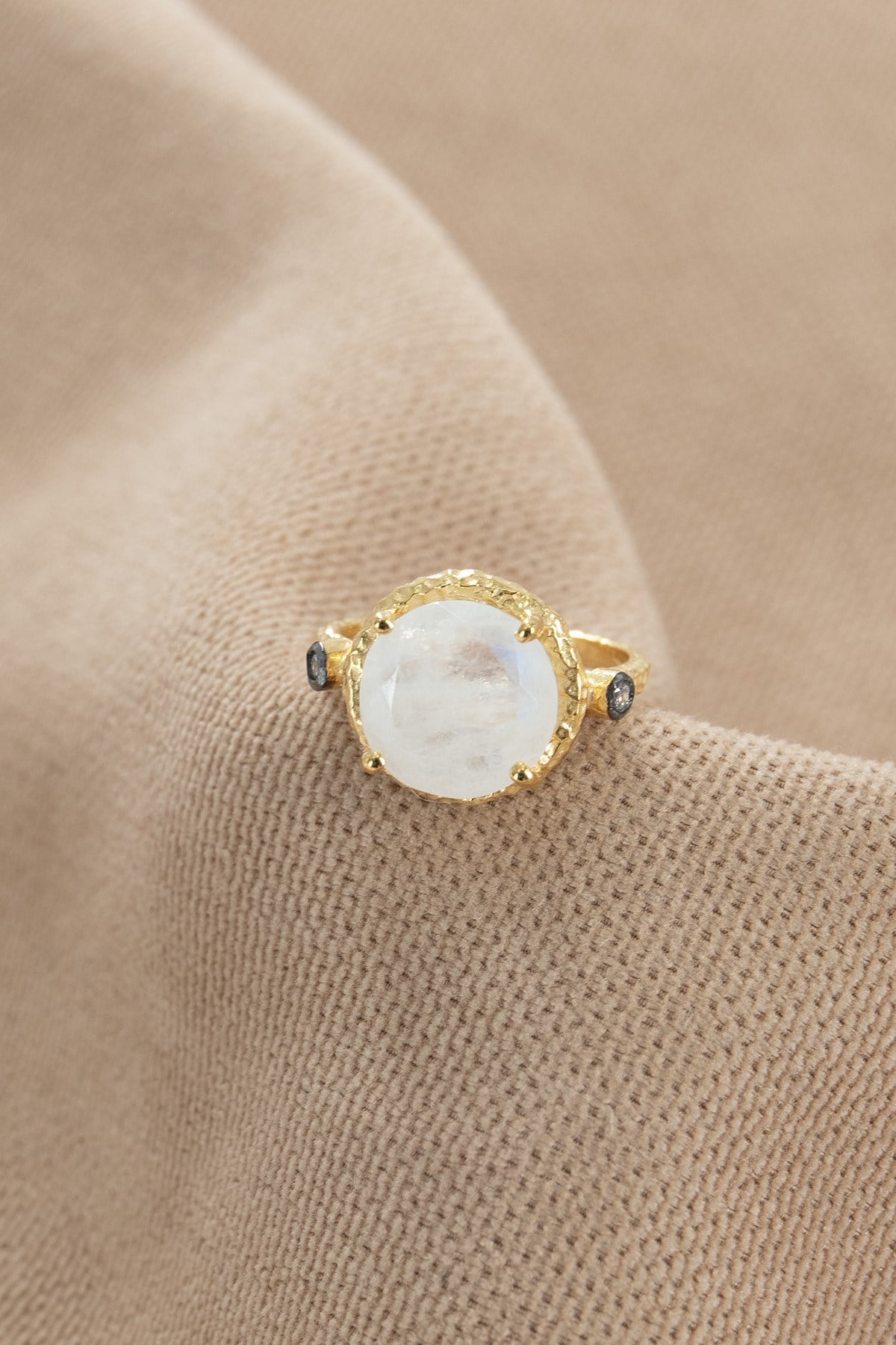 Moon Stone Taşlı Gümüş Yüzük