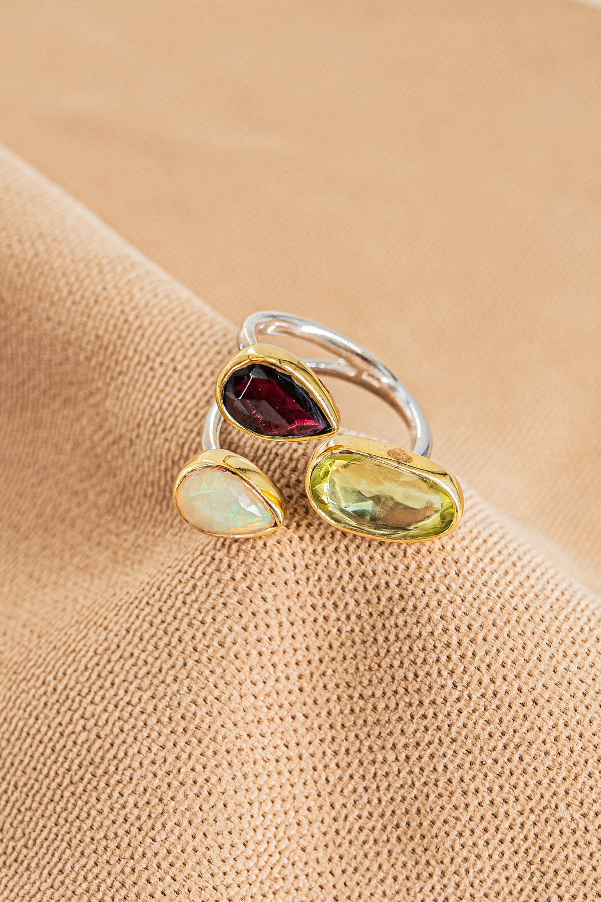 Opal, Garnet & Lime Stone Taşlı Gümüş Yüzük 
