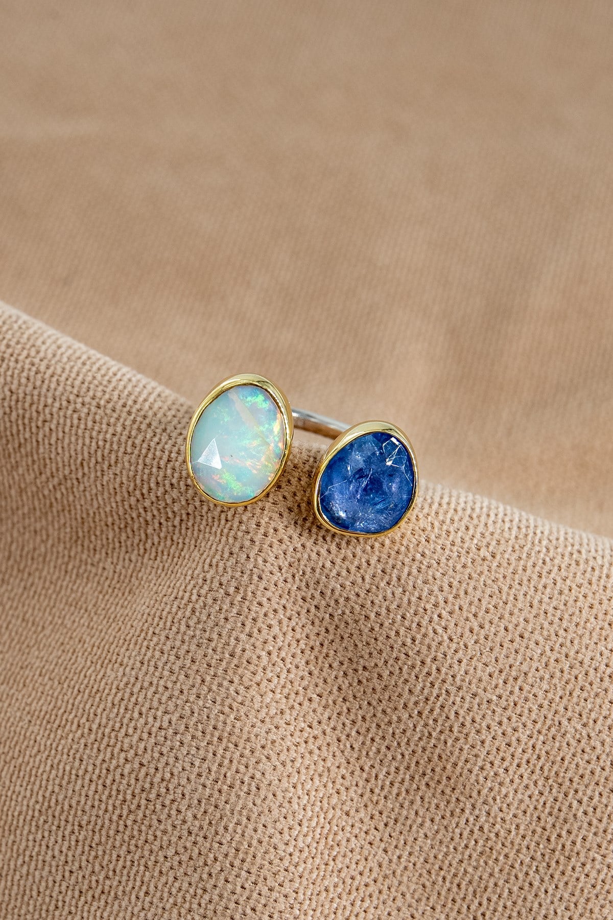 Opal & Tanzanit Taşlı Gümüş Yüzük