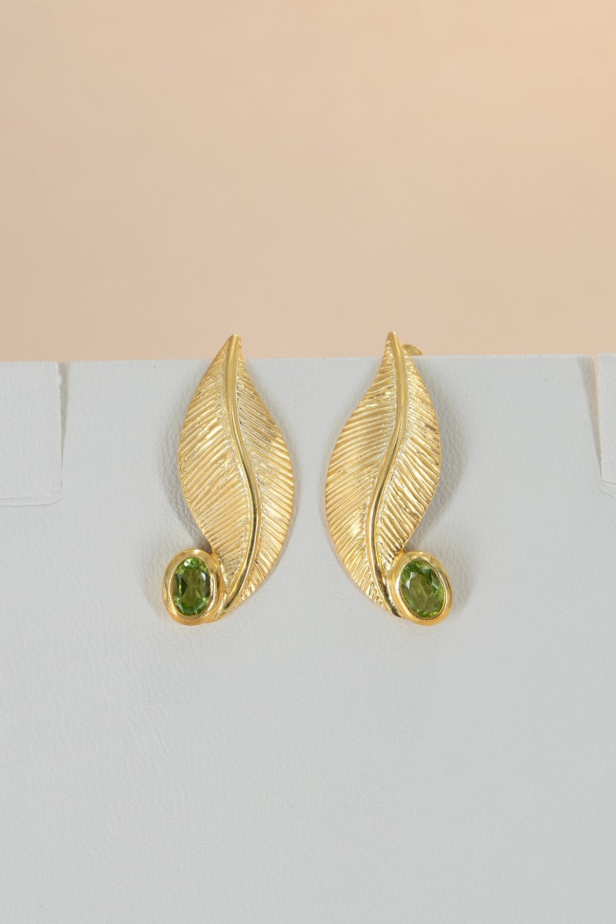 Peridot Taşlı Gümüş Küpe