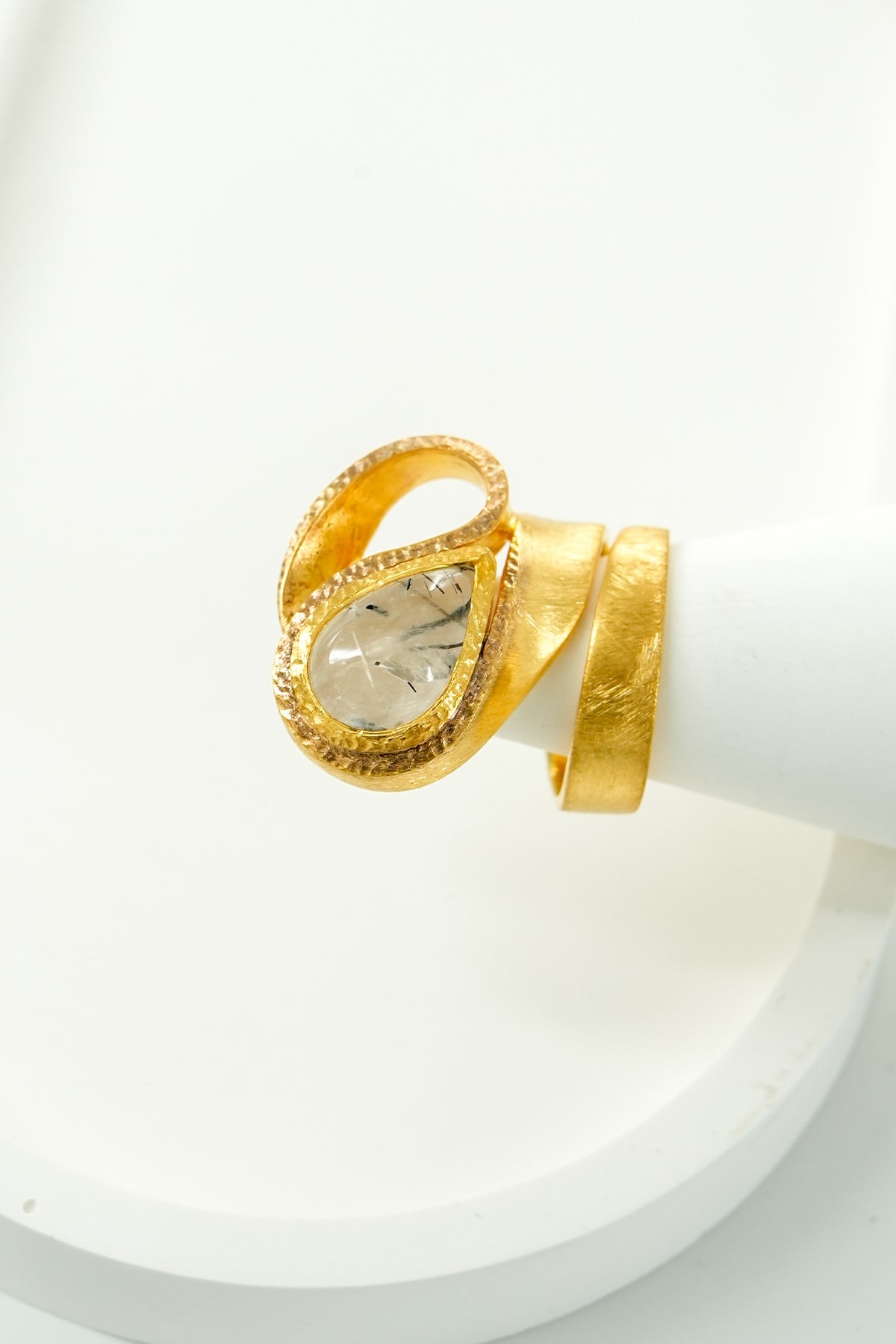 Rutil Quartz Taşlı Gümüş Yüzük 