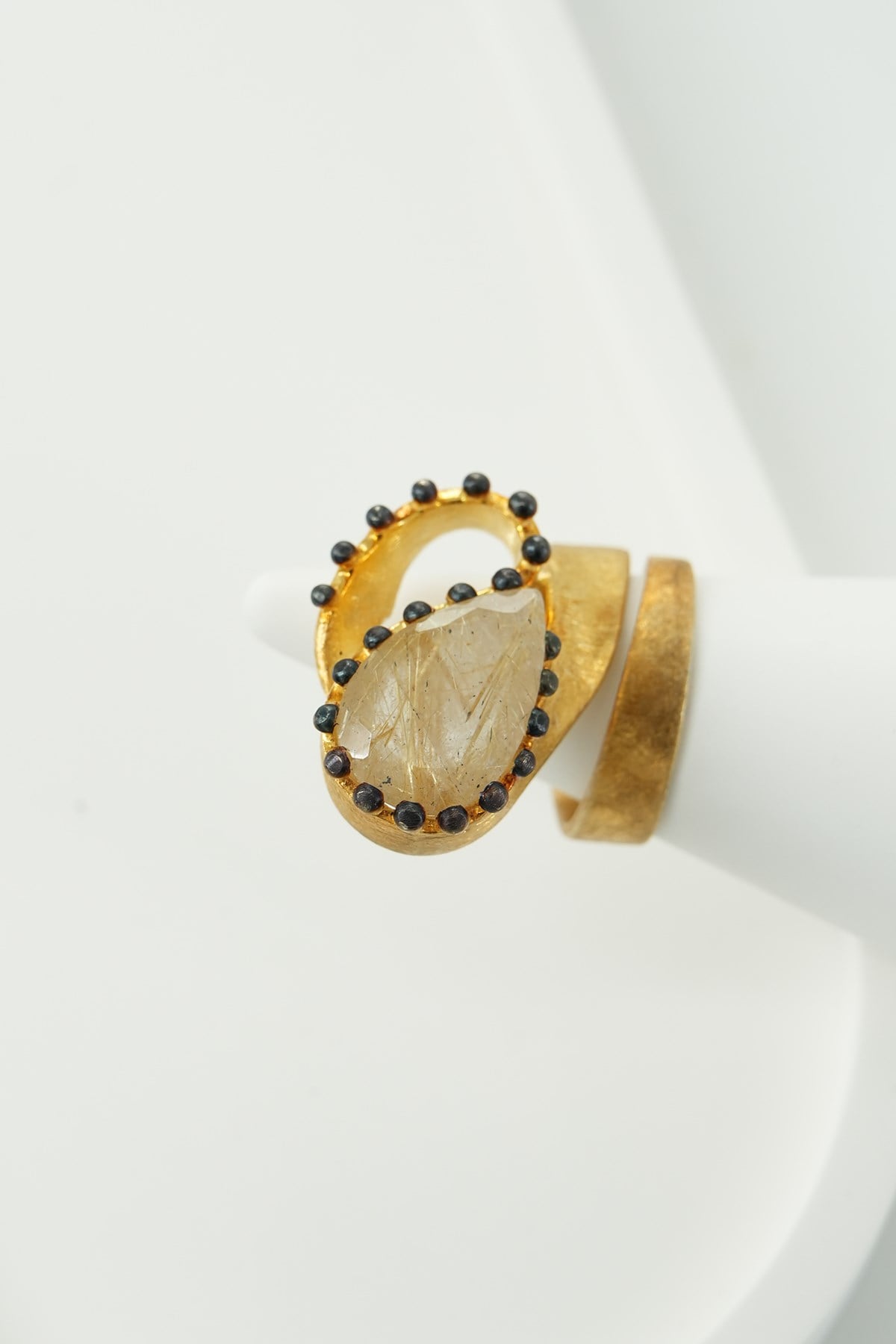 Rutil Quartz Taşlı Gümüş Yüzük 