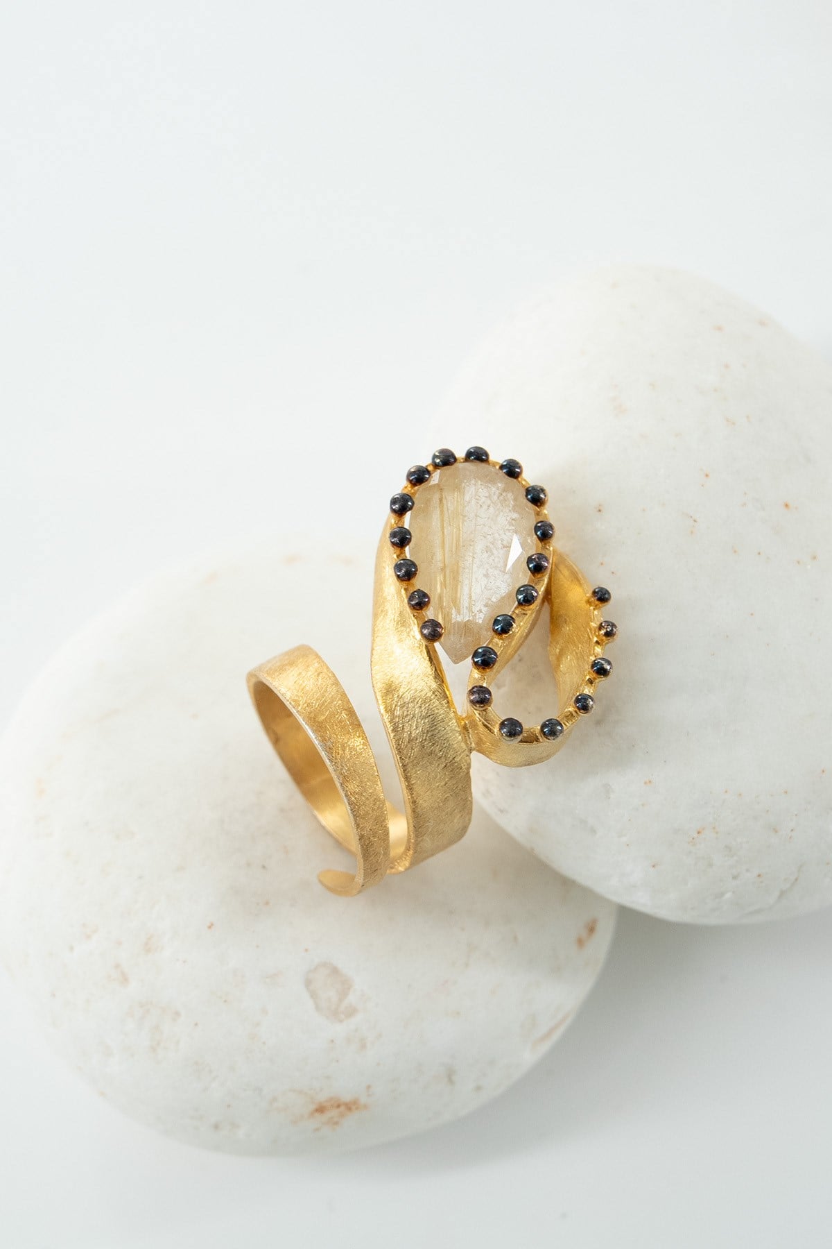 Rutil Quartz Taşlı Gümüş Yüzük