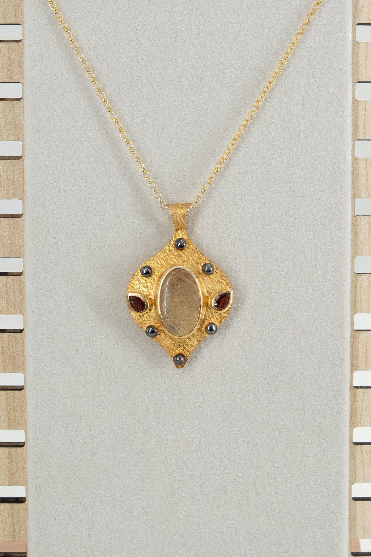 Rutilli Quartz ve Garnet Taşlı Gümüş Kolye