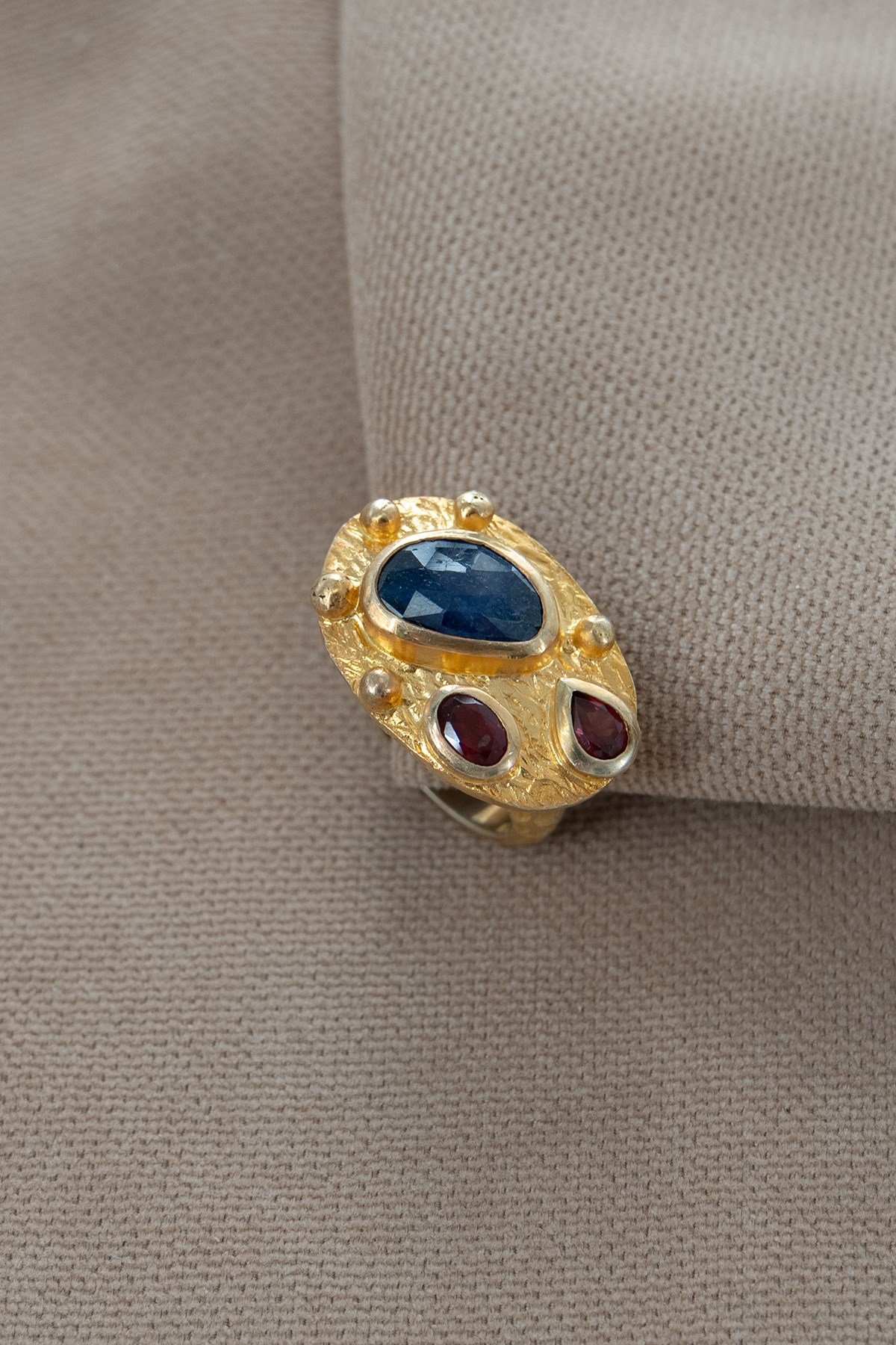 Safir & Garnet Taşlı Gümüş Yüzük