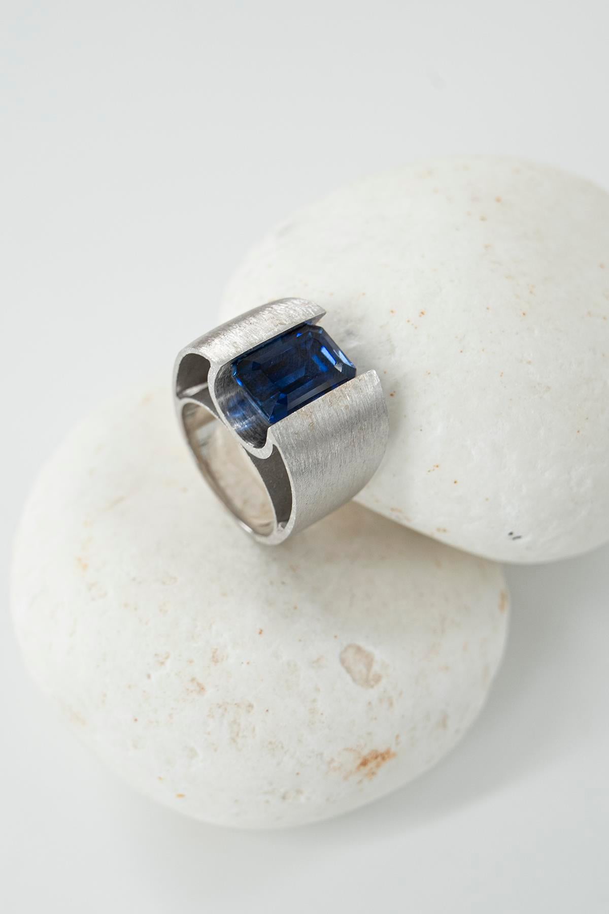 Safir Taşlı Gümüş Yüzük 11.75 Ct 