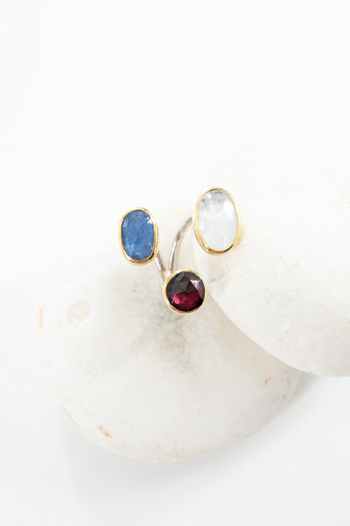 Tanzanit & Moonstone & Garnet Taşlı Yüzük